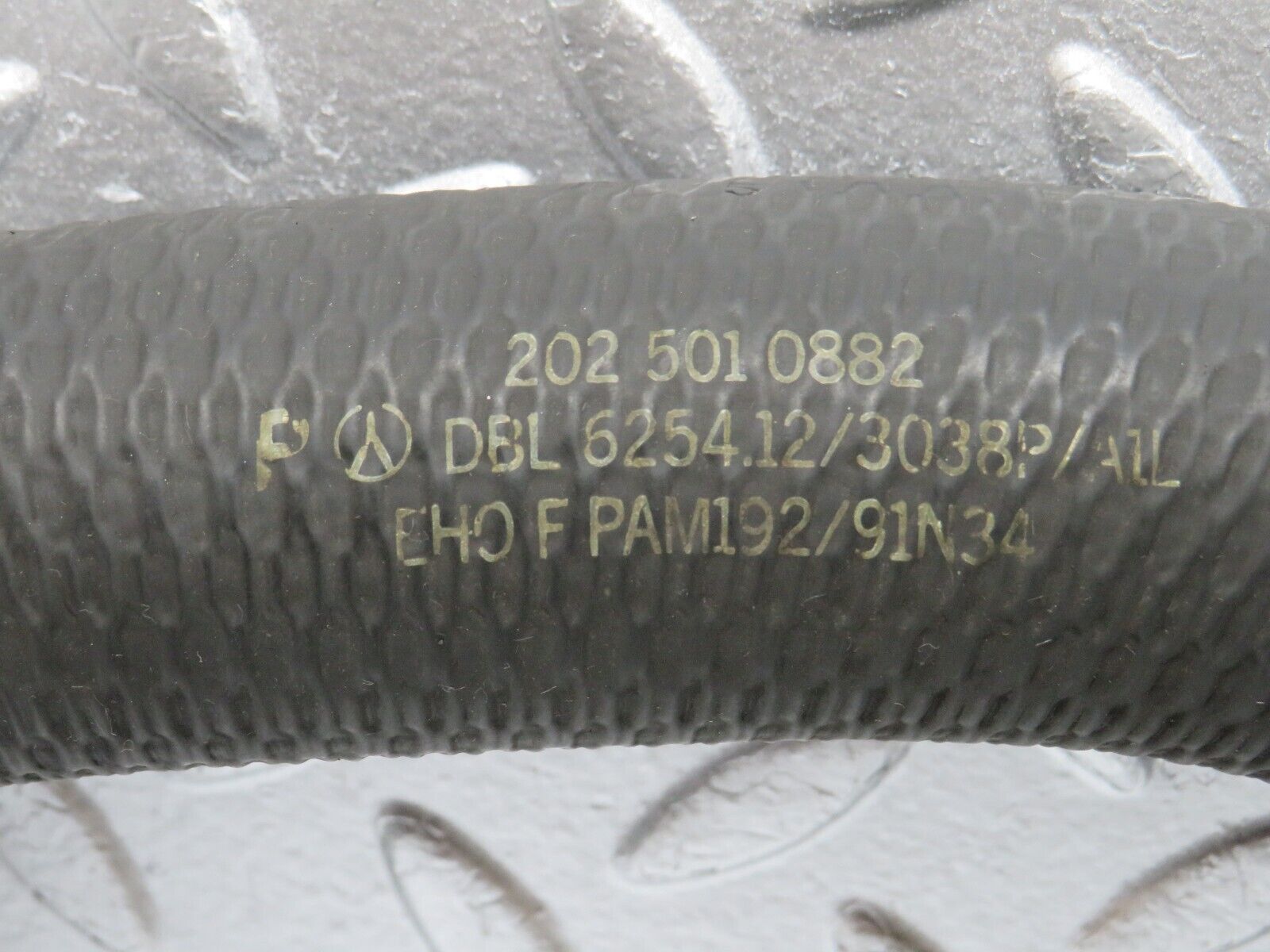 33289 Mercedes-Benz W202 C180 Coolant Upper Hose Pipe 2025010882