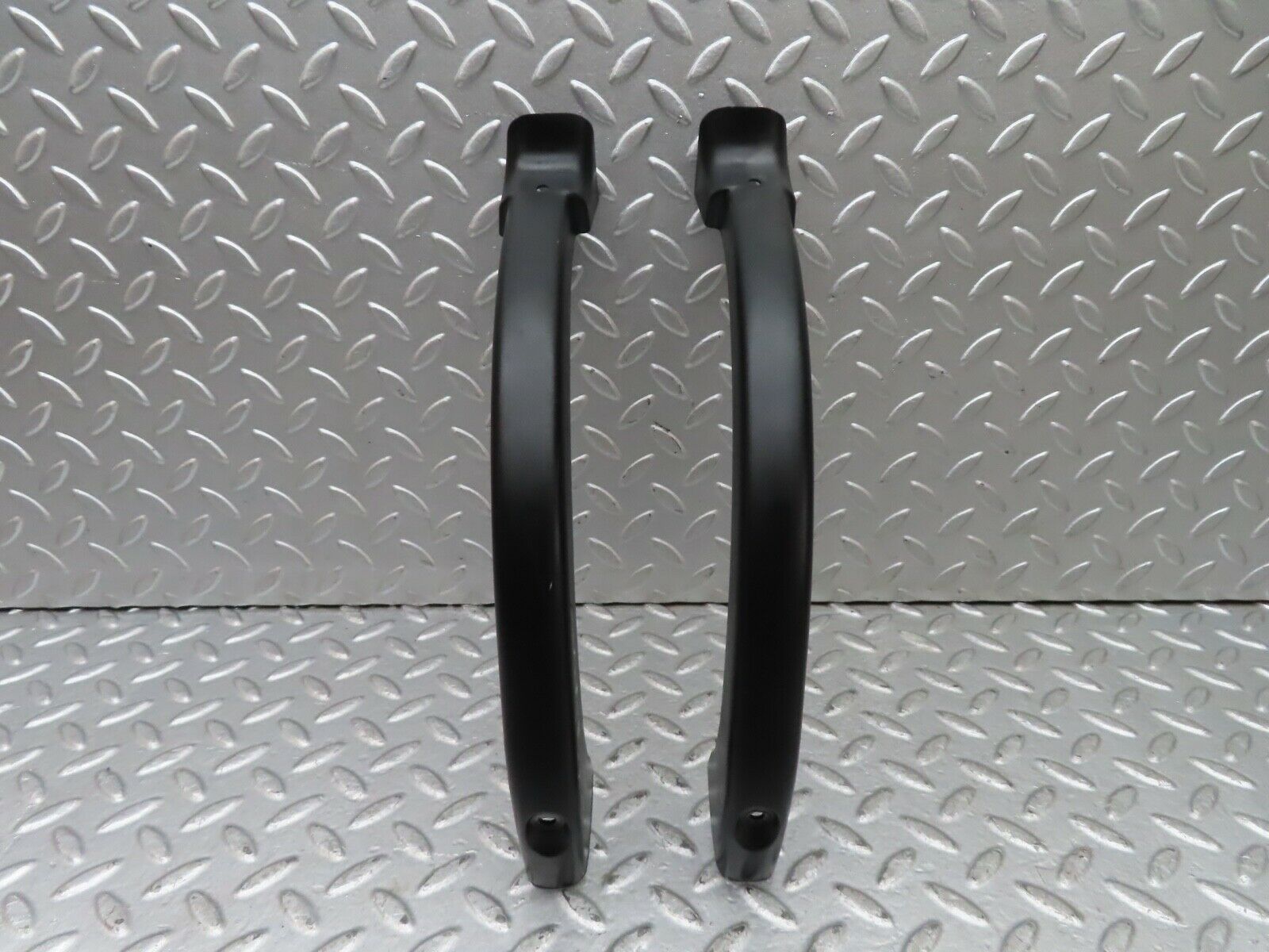 19326 Mercedes-Benz C140 CL420 Coupe Trunk Lid Hinge Cover Pair 1406945525