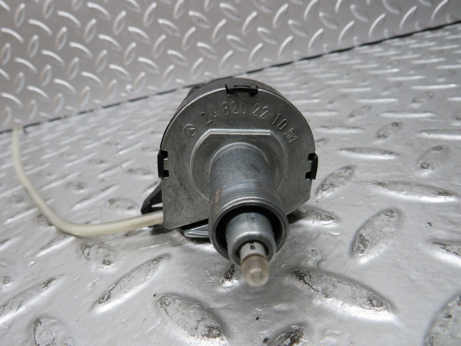 26613 Mercedes-Benz C124 220CE Coupe Heater Blower Switch 1248202210