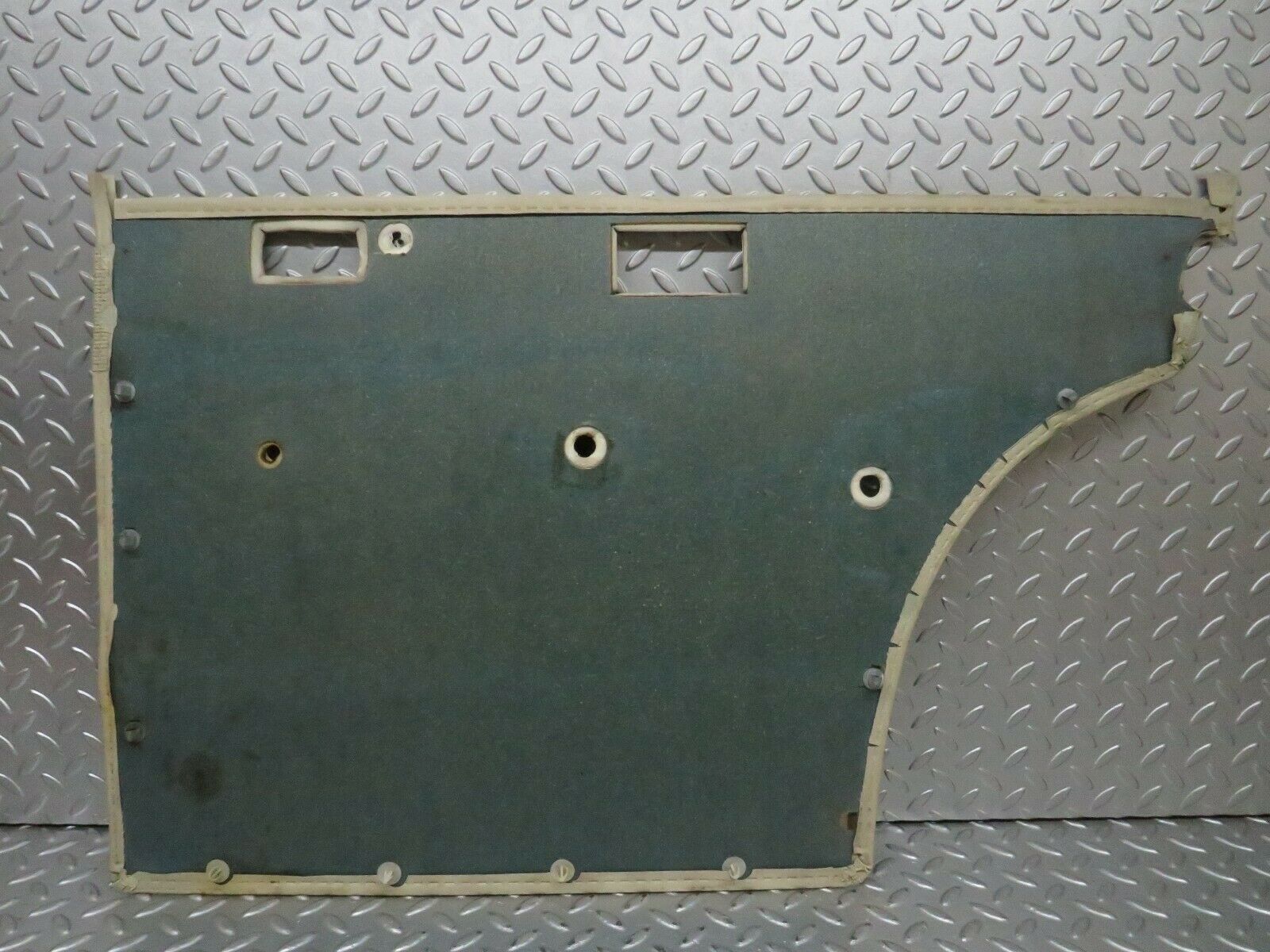 23491 Mercedes-Benz W114 280E Rear Left Door Card Cream