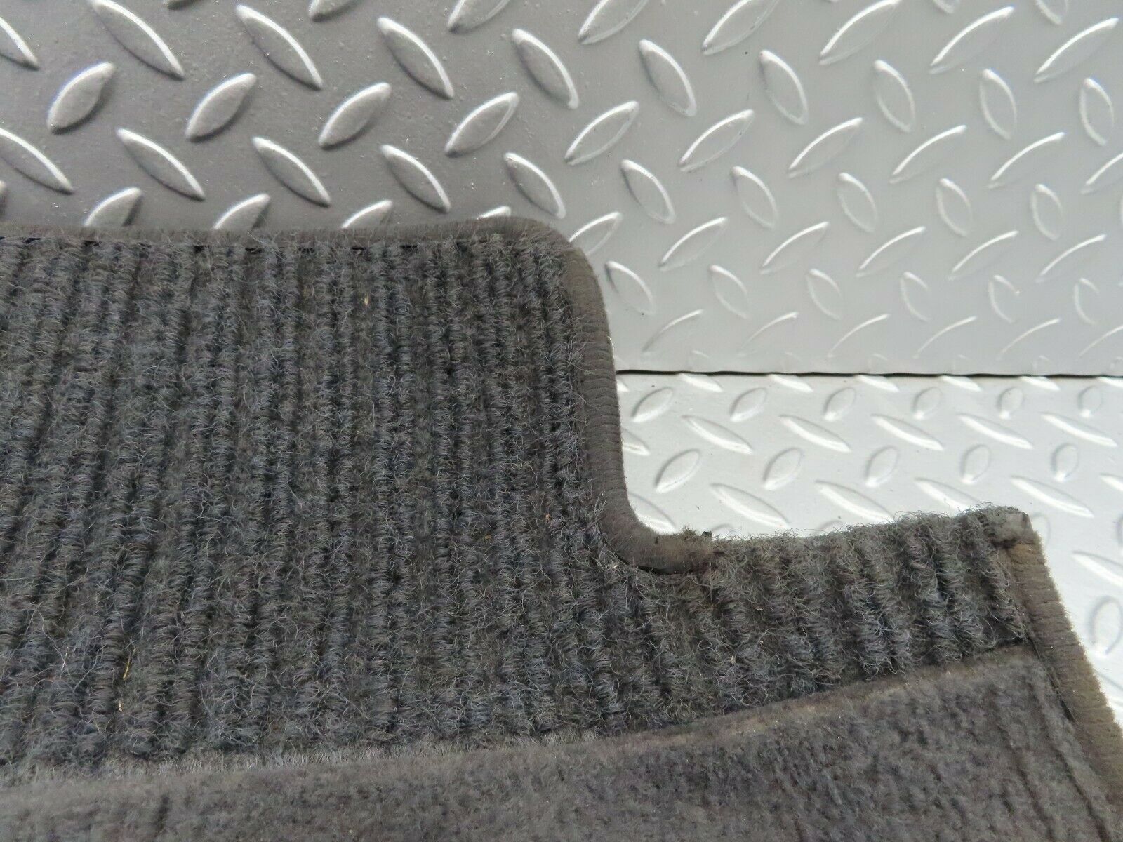 6653 Mercedes-Benz S124 E220 Wagon Front Right Driver Side Floor Carpet