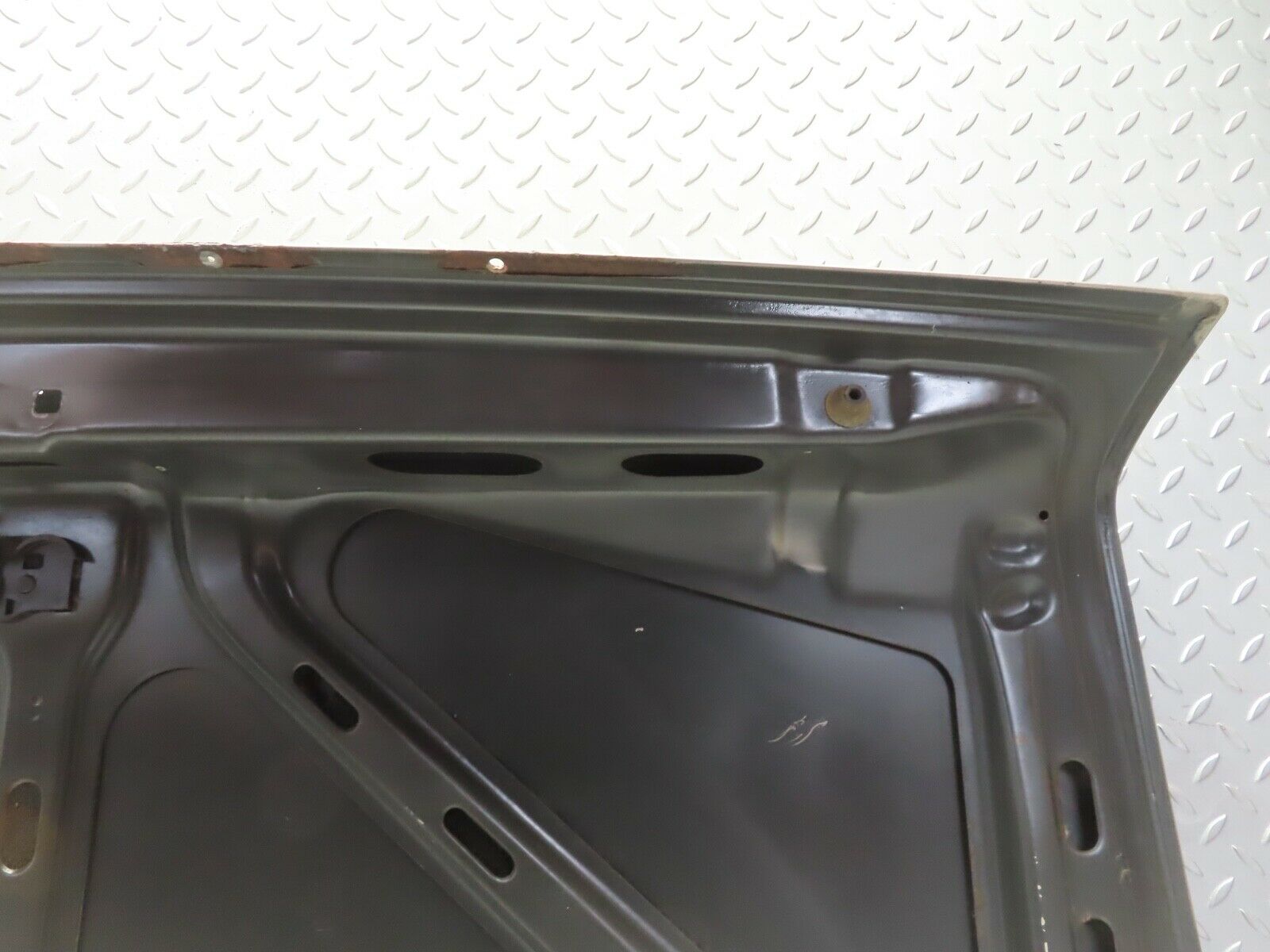 21535 Mercedes-Benz W126 300SE Boot Lid Trunk Door