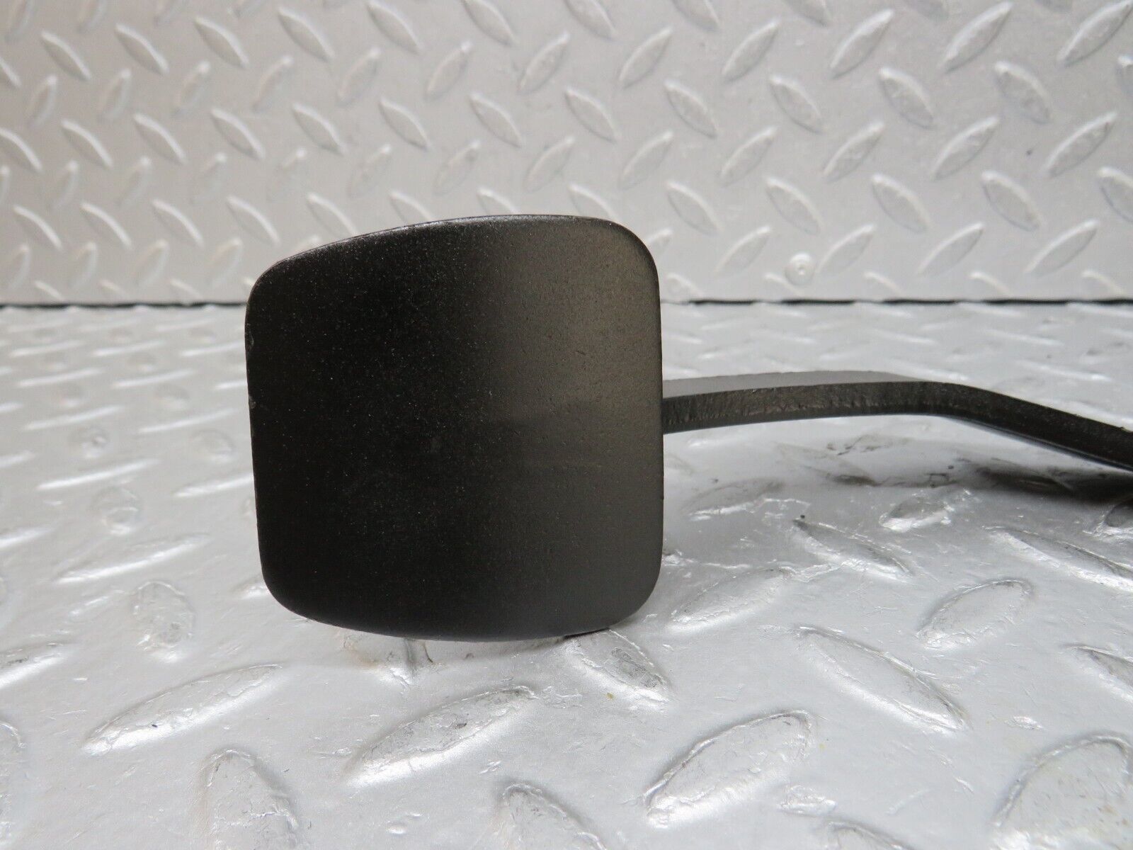 37521 Mercedes-Benz W109 300SEL Brake Pedal