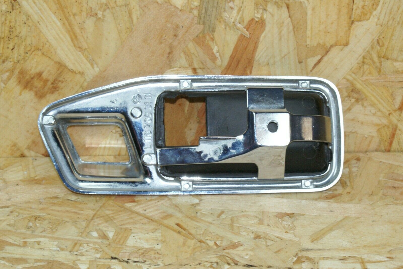 2254 Mercedes-Benz W123 280E Chrome Frame For Door Opener Left 1167660111