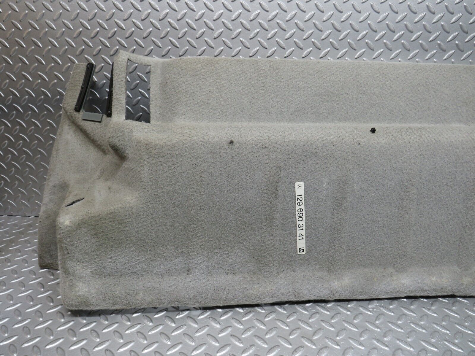 39368 Mercedes-Benz R129 320SL Coupe Fuel Tank Cover Plate Carpet Grey 1296903141