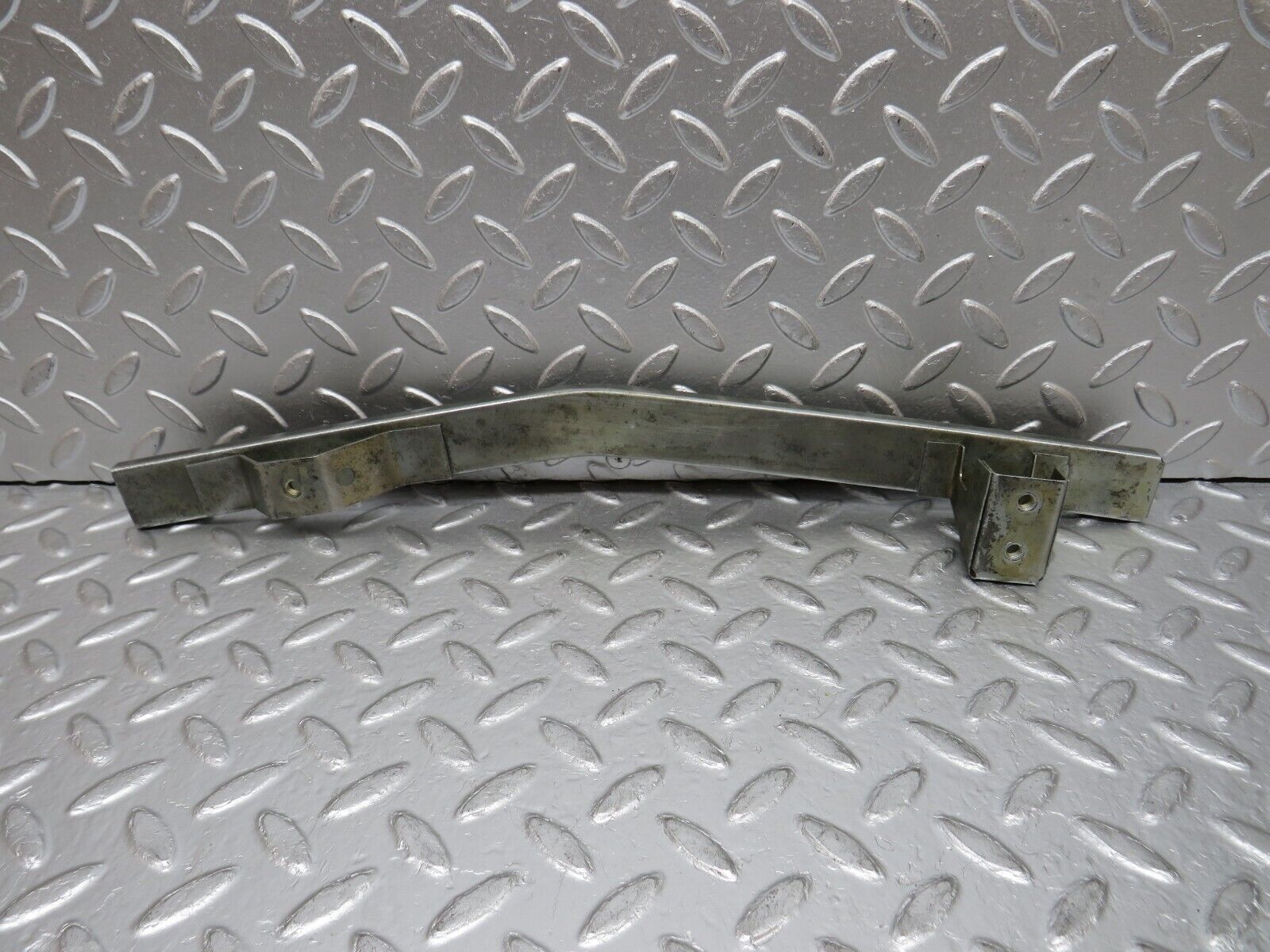 0755 Mercedes-Benz C107 350SLC Coupe Rear Right Window Channel