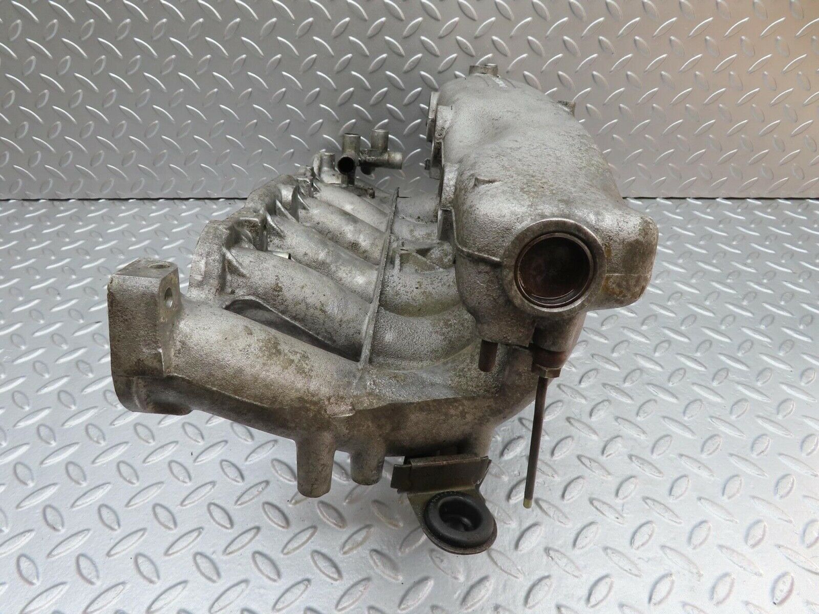 16074 Mercedes-Benz W123 280E Intake Manifold 1101413701