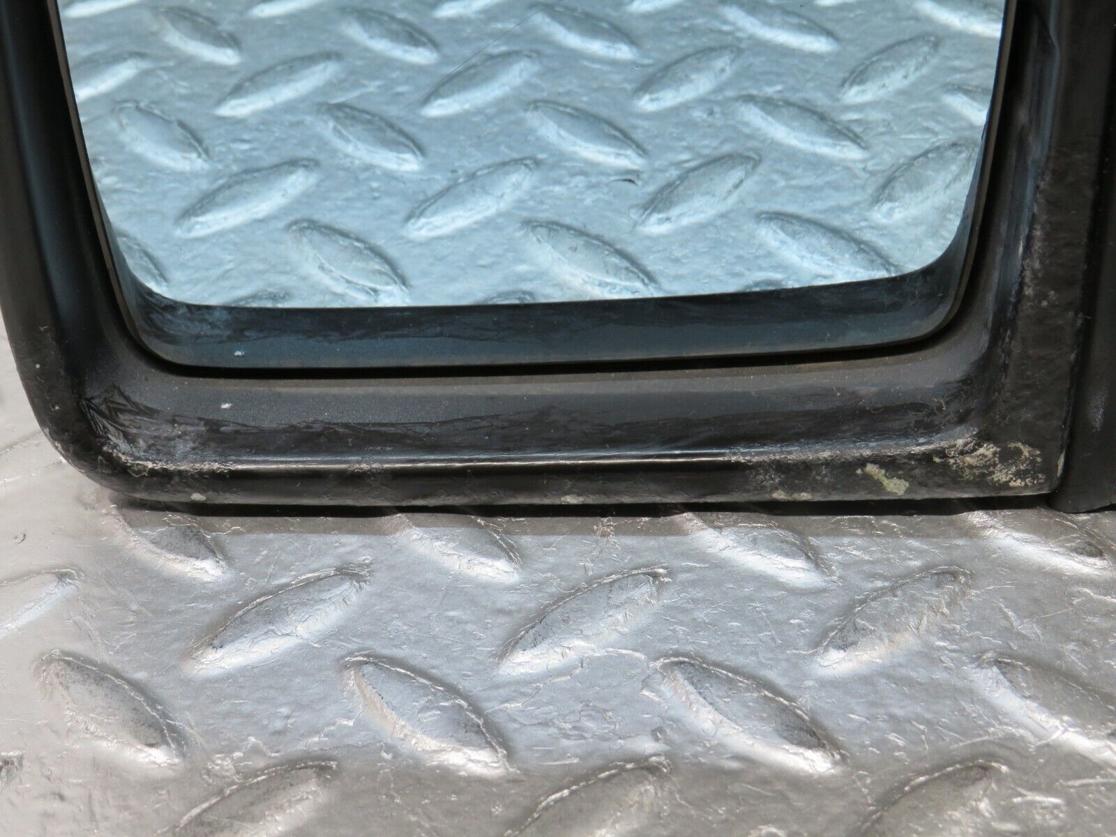 30355 Mercedes-Benz W124 230E Wing Mirror Left Side Electric 1248110398