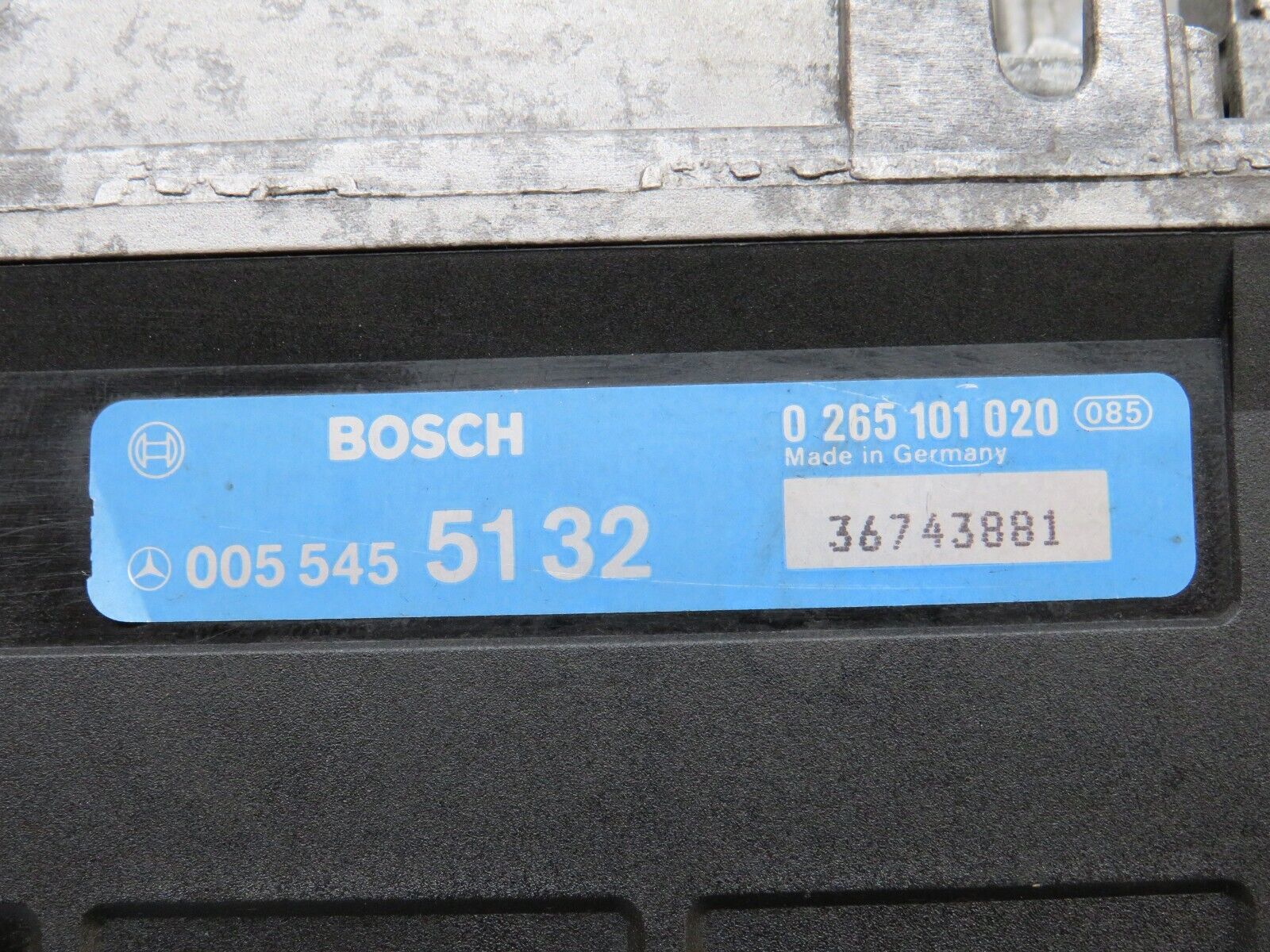 37734 Mercedes-Benz A124 320E Cabriolet ABS Control Unit ECU Bosch 0055455132 0265101020