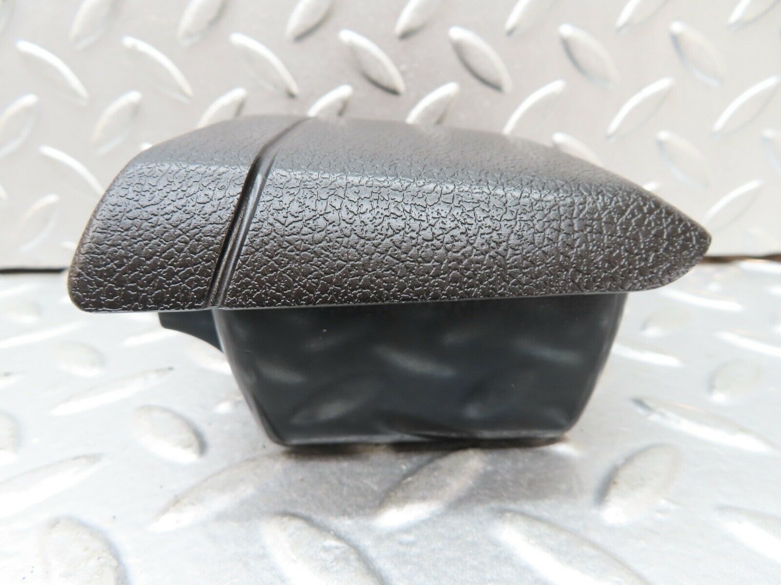 19147 Mercedes-Benz W123 300D Rear Door Ashtray Black