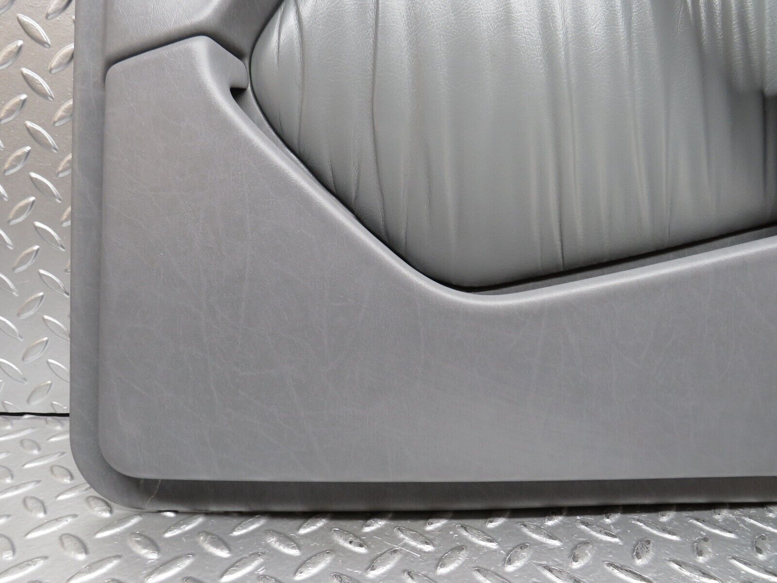 31178 Mercedes-Benz S124 220TE Wagon Front Right Door Card Grey