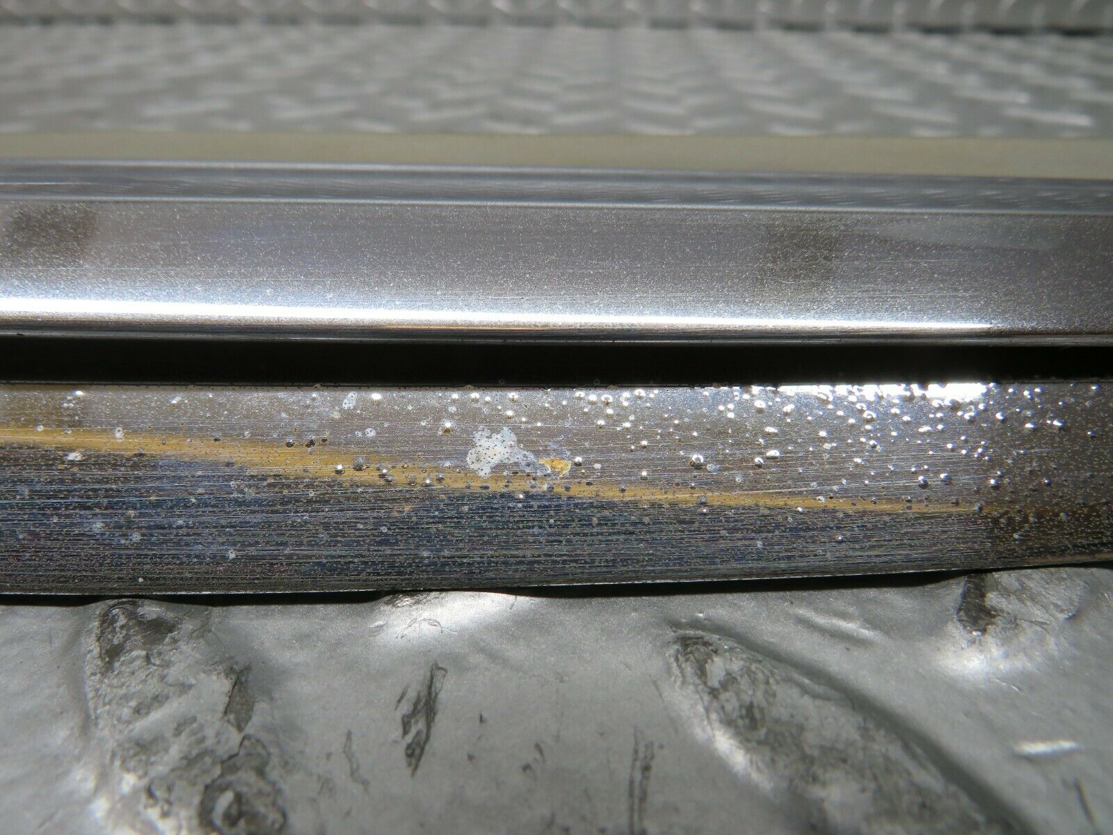 23785 Mercedes-Benz C107 450SLC Coupe Rear Window Trim Left 1076980189