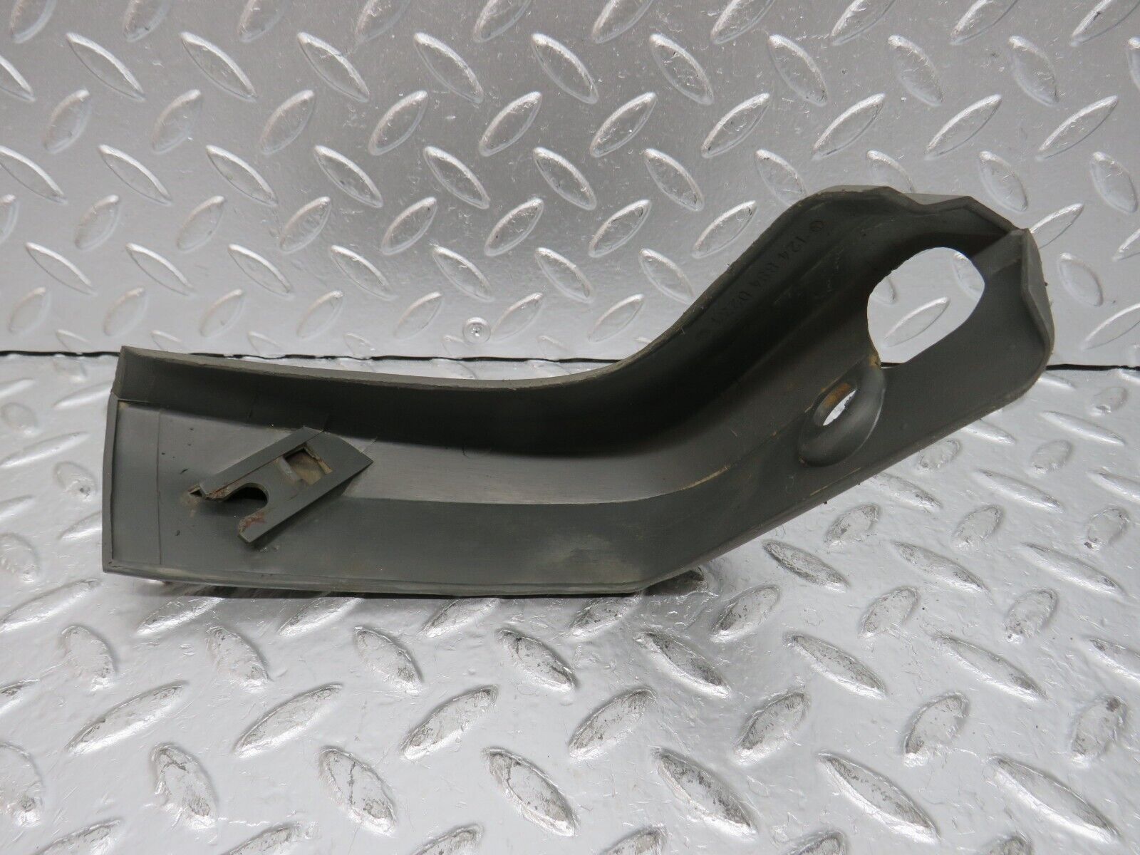 32369 Mercedes-Benz S124 300TE Right Fender Wing Lower Moulding Trim 1248840231