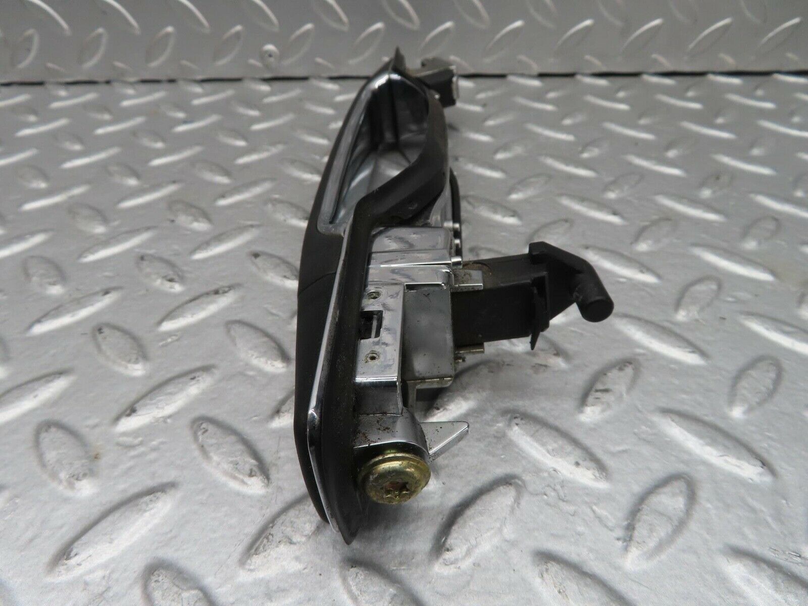 15008 Mercedes-Benz W140 S320 Front Left Exterior Door Handle No Key