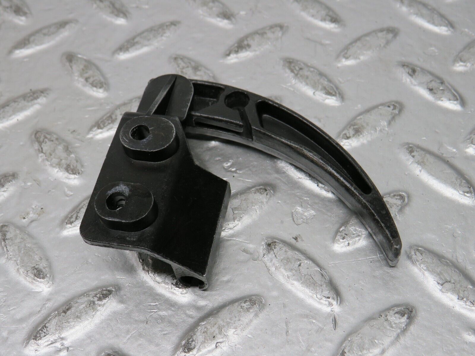 31997 Mercedes-Benz W123 230E Hood Opener Bonnet Opener Release