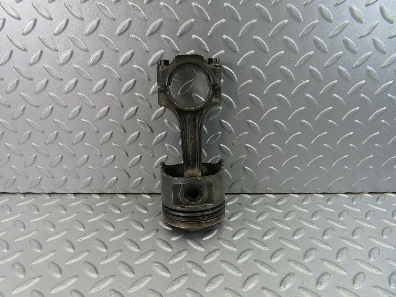 9890 Mercedes-Benz C123 280CE Coupe Piston With Connecting Rod 86.976 mm