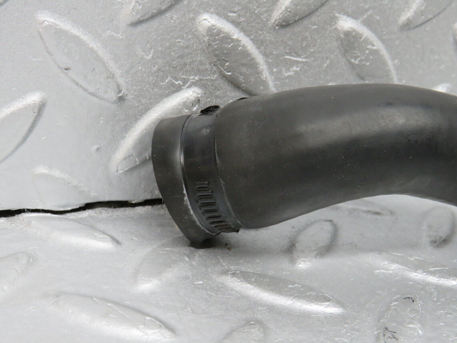 38561 Mercedes-Benz R129 280SL Coupe Coolant Hose Pipe 1298324494