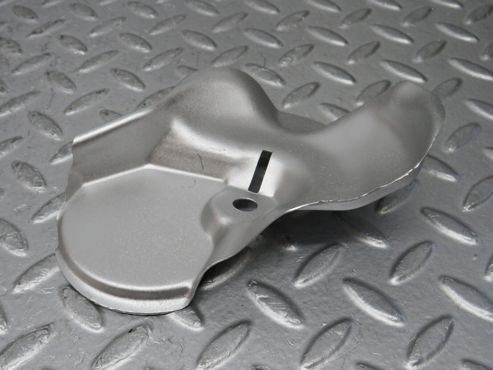 35034 Mercedes-Benz W210 320E Engine Mount Bracket Heat Shield Right 210241193