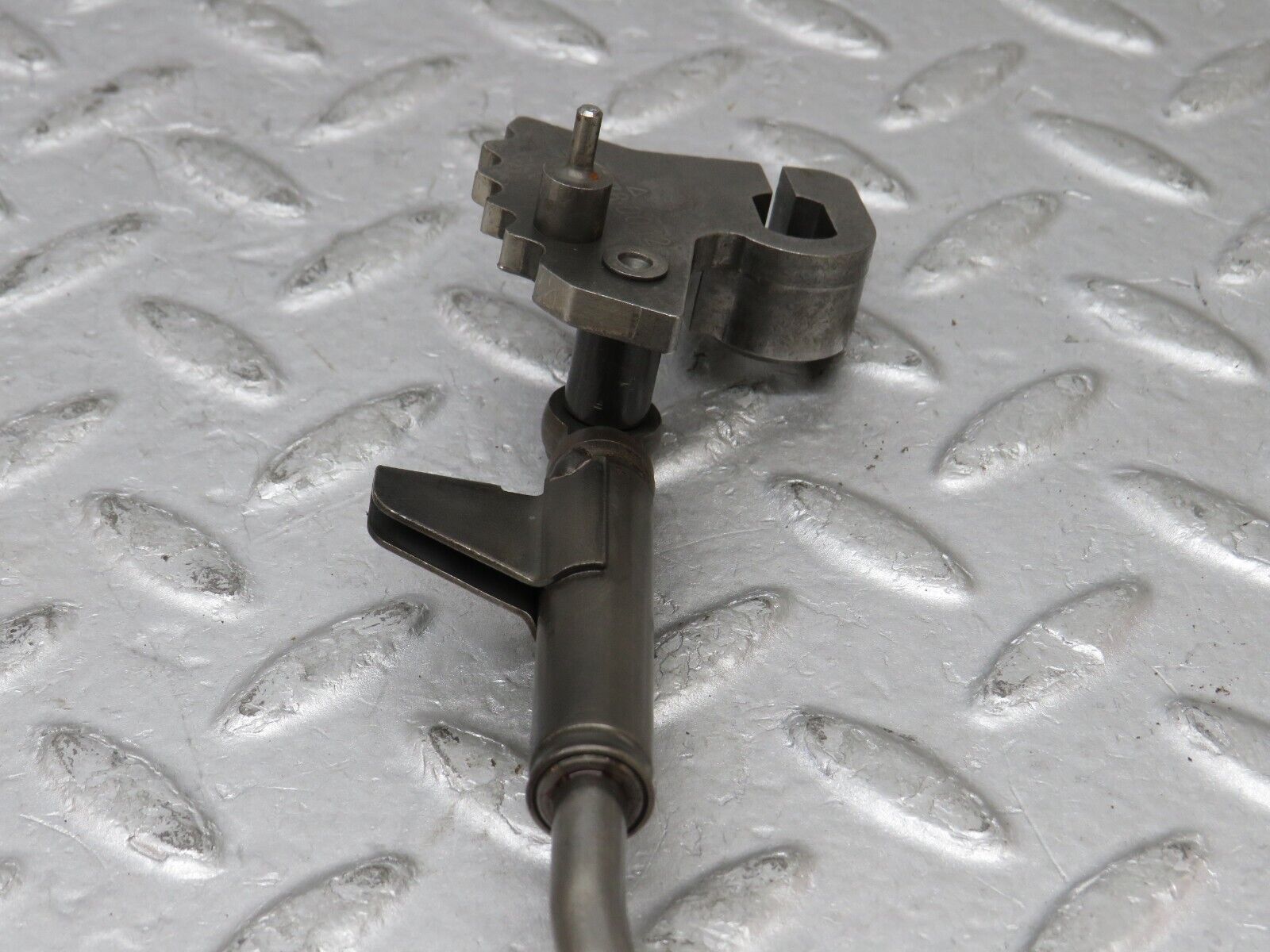 36384 Mercedes-Benz W126 420SE Automatic Gearbox Parking Gear Linkage 722.355 1262780012