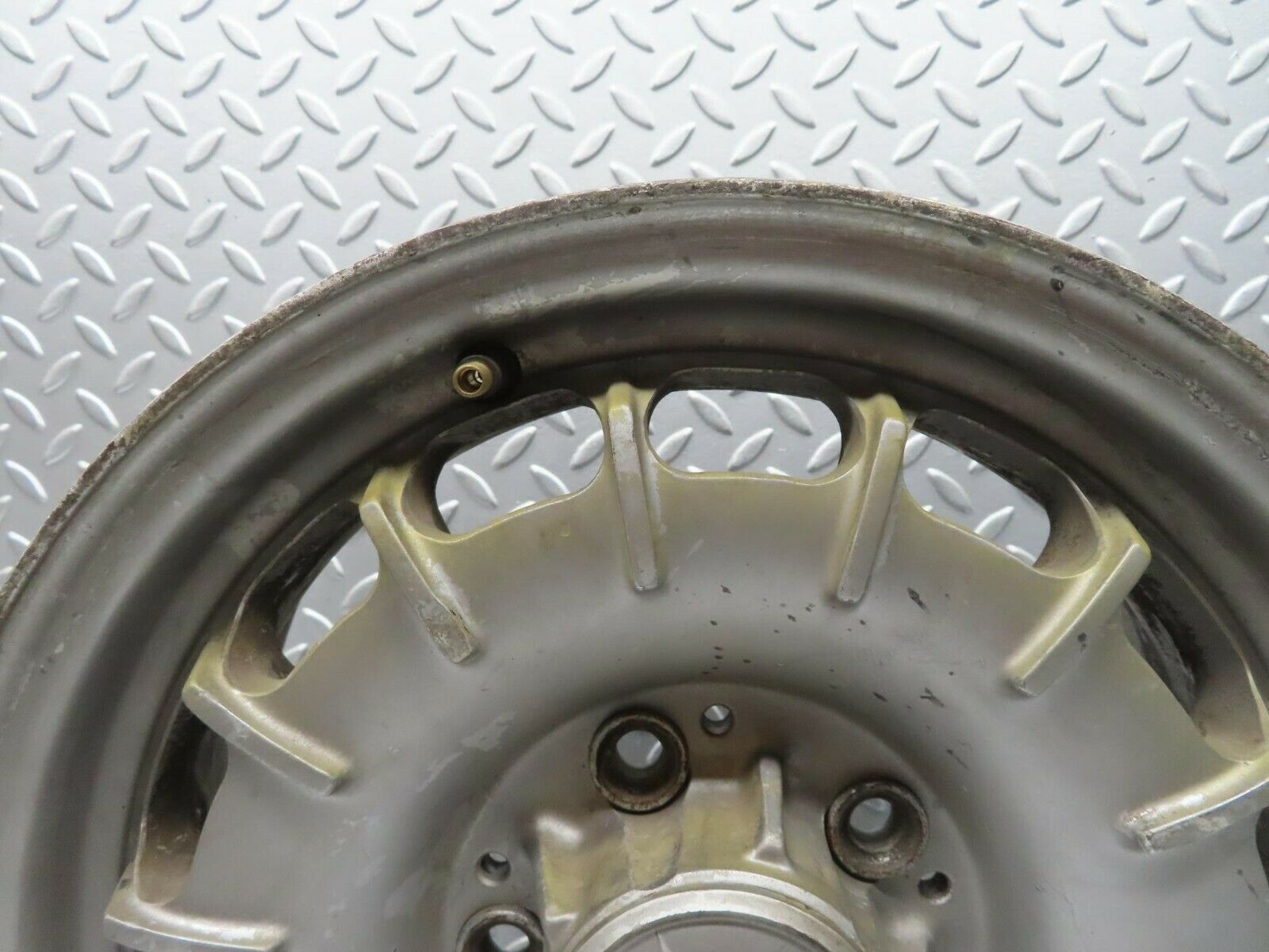 12140 Mercedes-Benz Alloy Wheel Mexican Hat 5.5Jx14H2 ET30 1234001702