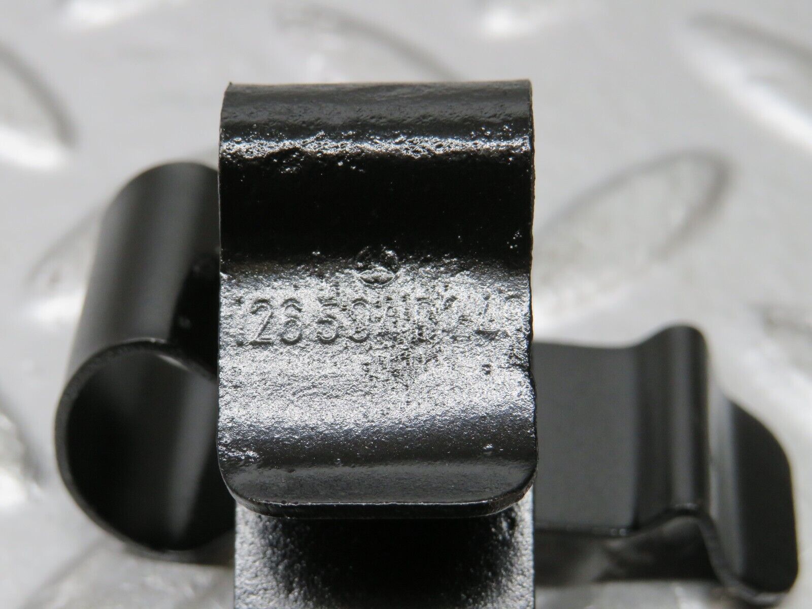 32199 Mercedes-Benz W123 230E Radiator Fan Shroud Cover Holder Set 1265040146