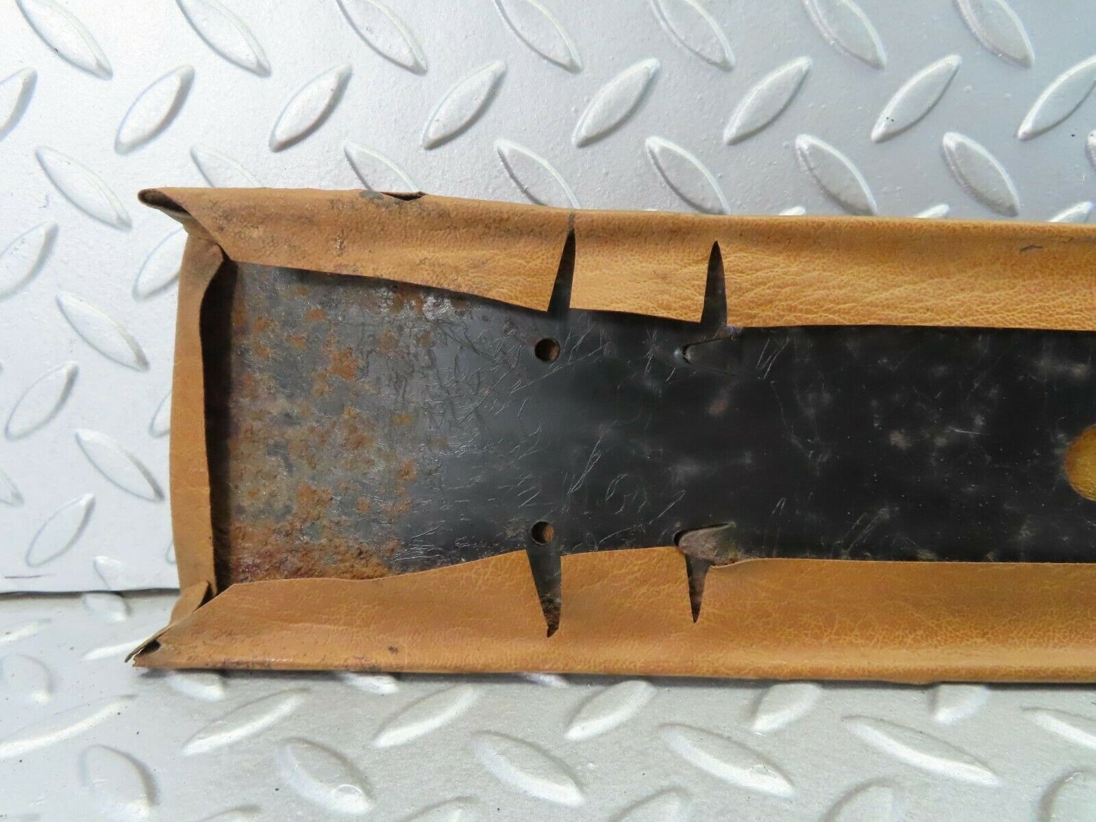 7973 Mercedes-Benz W115 220D B Pillar Cover Right Side