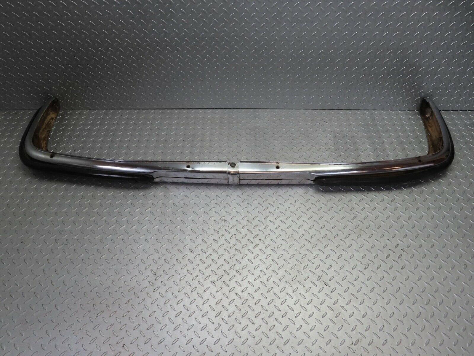 12604 Mercedes-Benz W108 280SE 3.5 Front Bumper