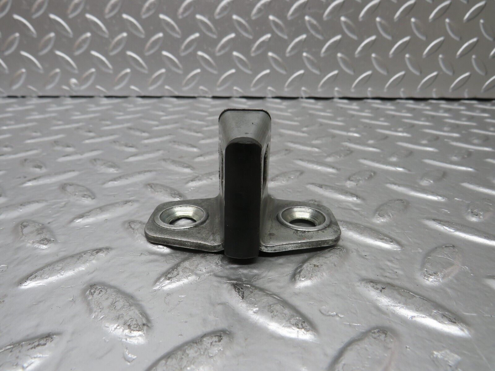 25187 Mercedes-Benz W201 190D Door Lock Latch