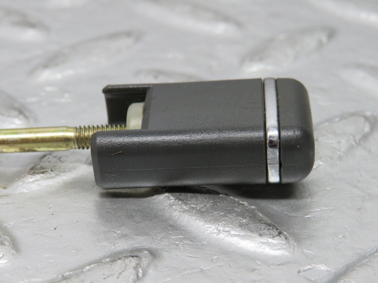 32283 Mercedes-Benz W220 S430 Front Left Door Lock Knob Handle