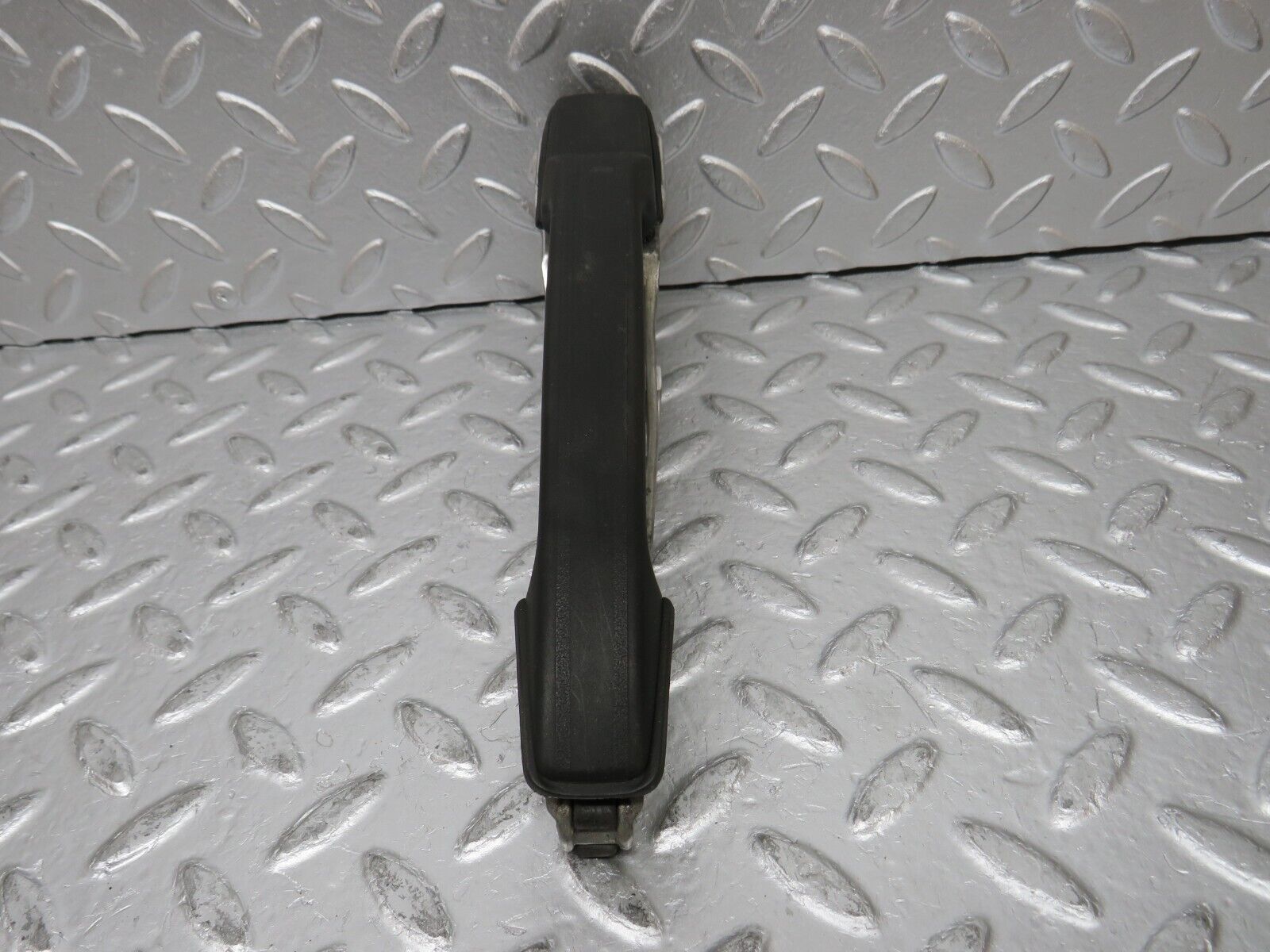 31713 Mercedes-Benz W201 190LE 1.8L Exterior Door Handle Rear Right