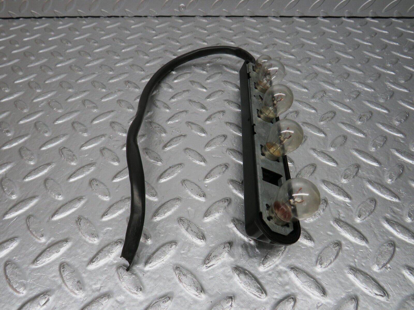 32566 Mercedes-Benz S124 300TE Wagon Tail Light Bulb Holder