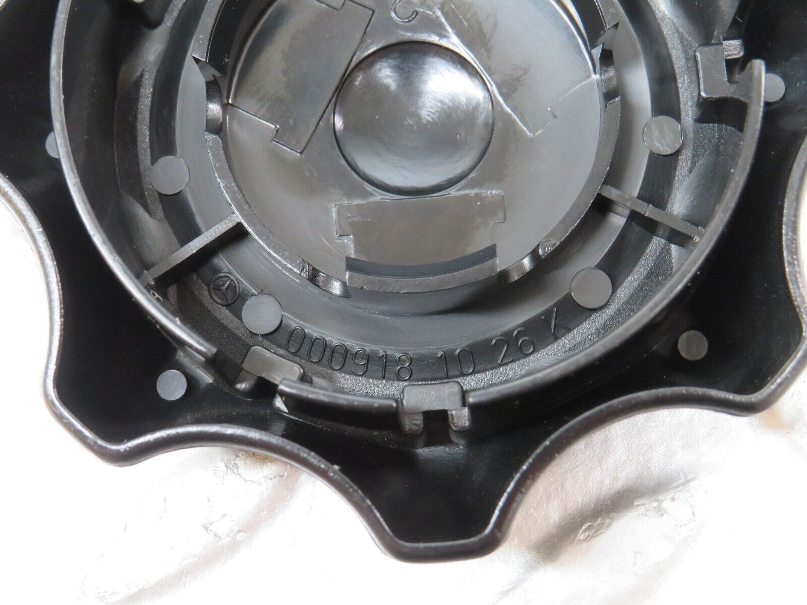 25580 Mercedes-Benz W123 200 Seat Backrest Recline Handle Knob 0009181026