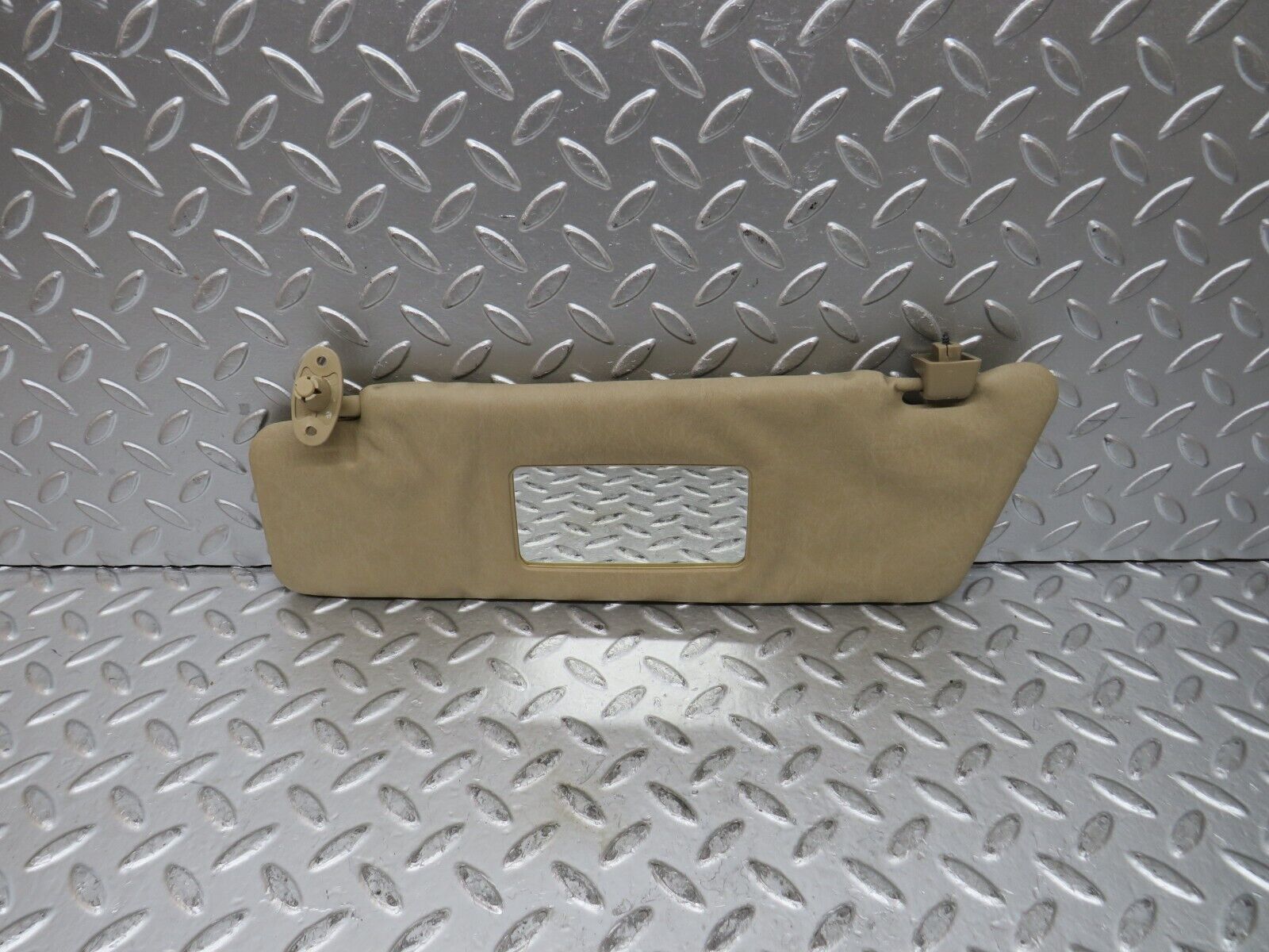 27530 Mercedes-Benz S124 300TE Wagon Sun Visor Left Side