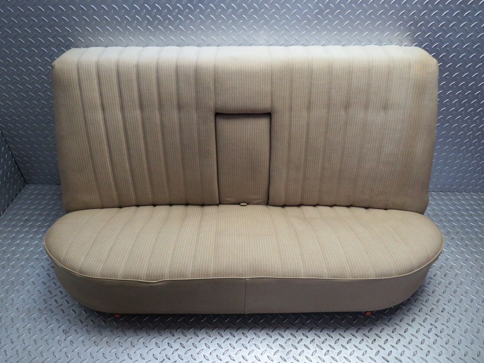 29615 Mercedes-Benz W123 230E Rear Seat Beige