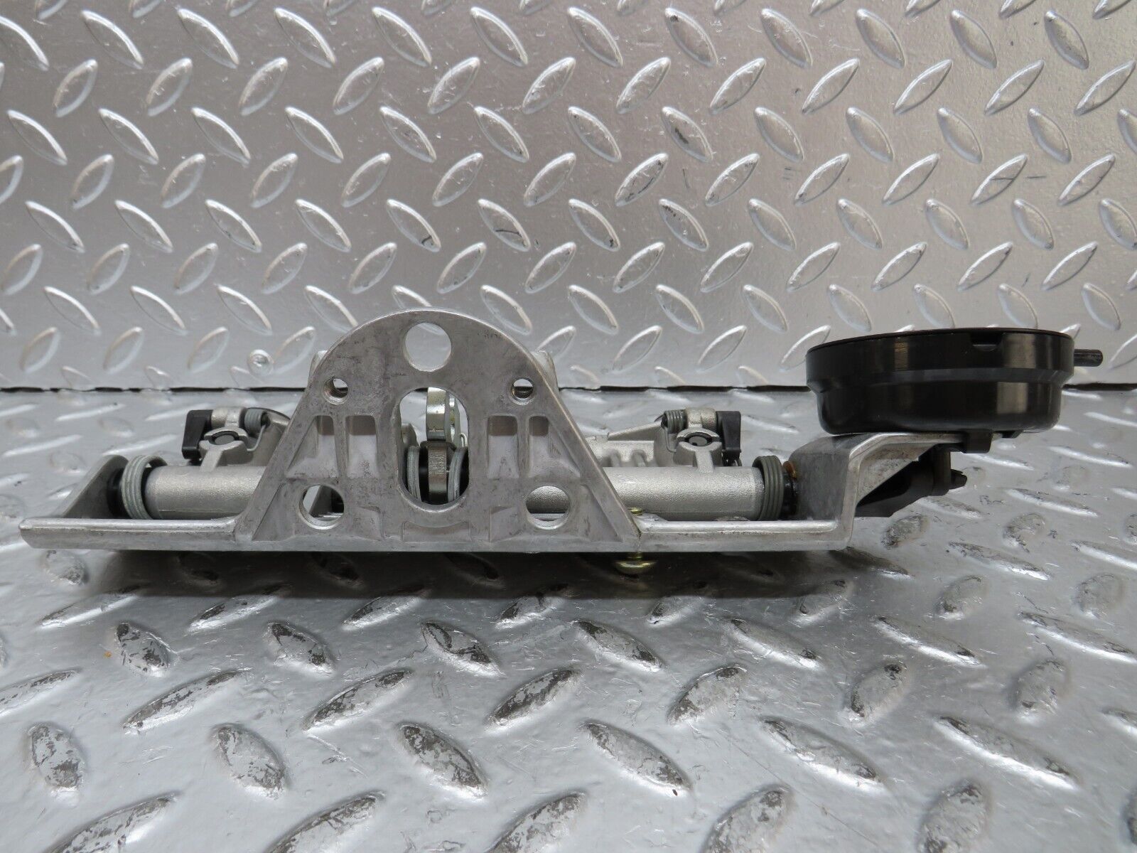 26588 Mercedes-Benz C124 220CE Rear Headrest Folding Mechanism 2029700025