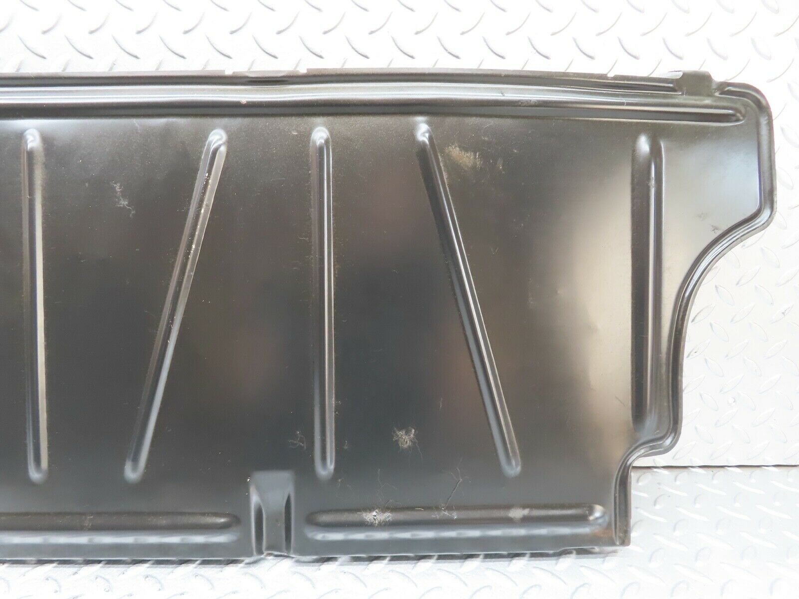 19189 Mercedes-Benz W123 300D Fuel Tank Cover Plate