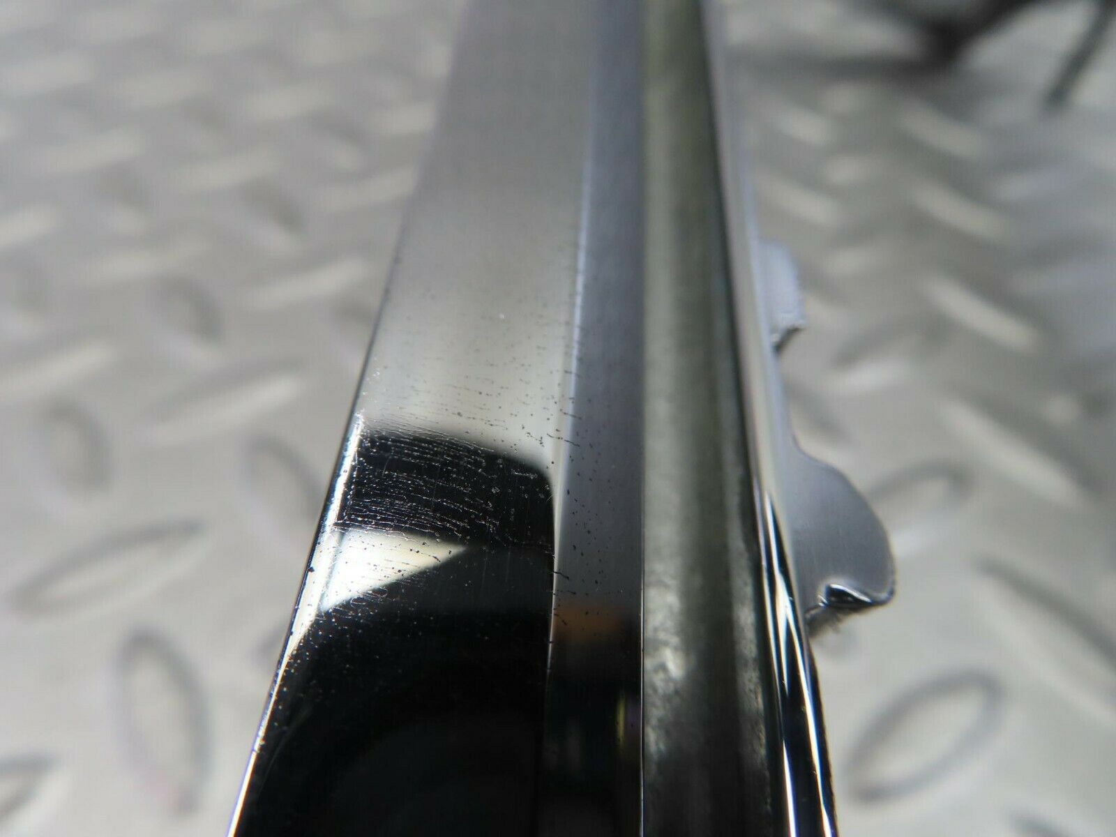 8509 Mercedes-Benz W115 Tail Light Chrome Frame Right 1158260259