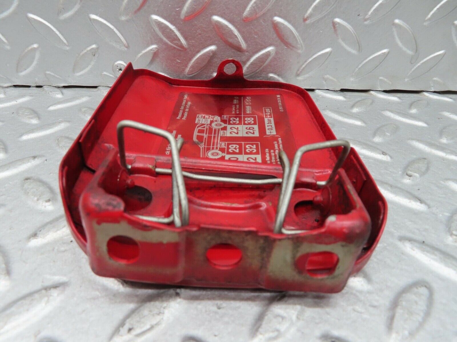 14604 Mercedes-Benz W201 190E Fuel Tank Flap Cap 2015842839