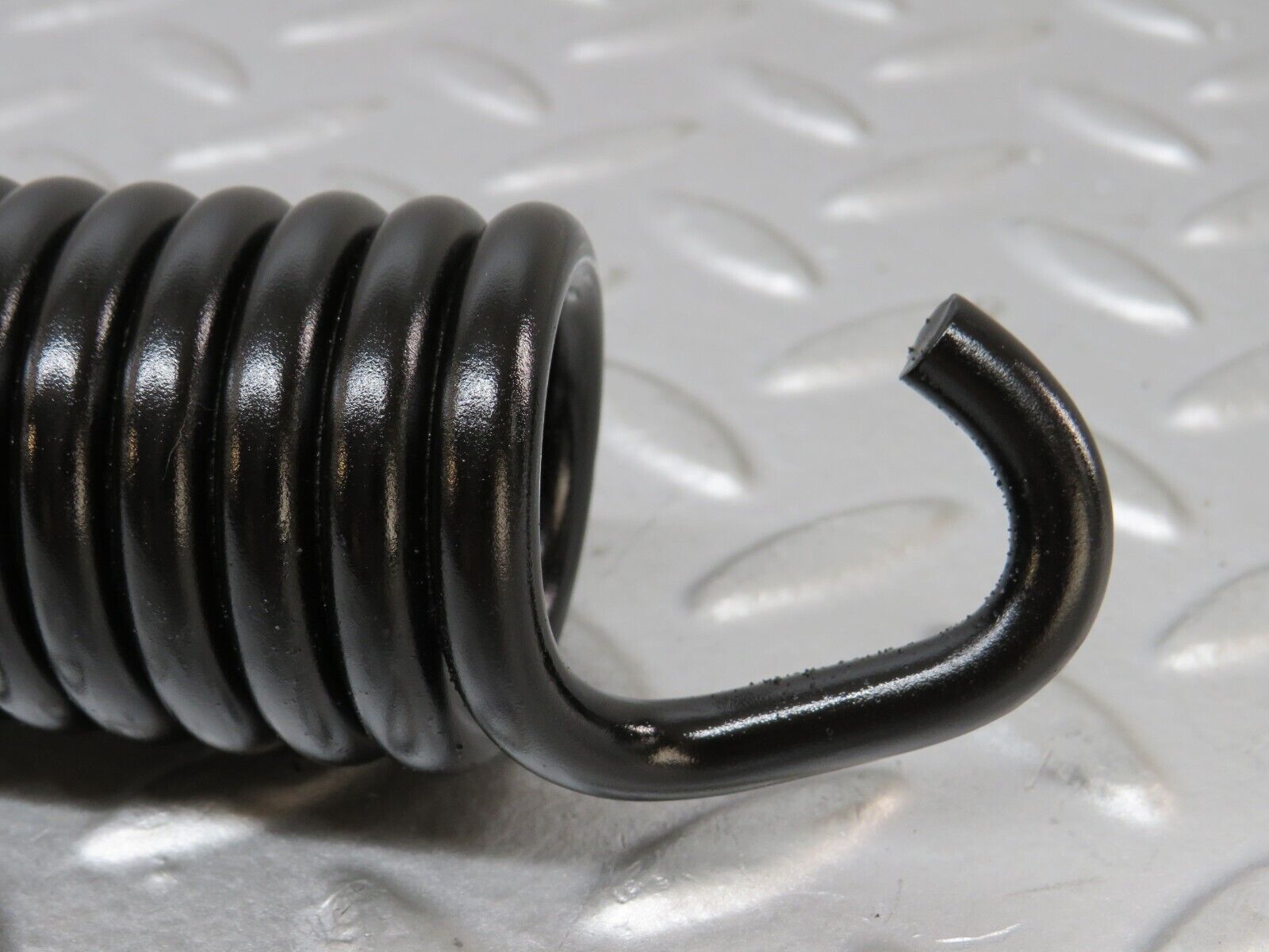 36364 Mercedes-Benz W126 420SE Bonnet Hinge Spring