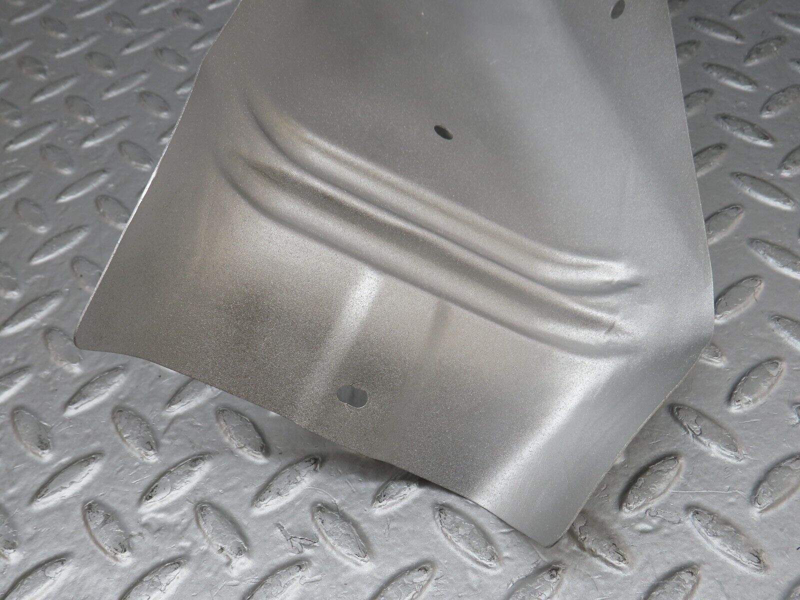 36168 Mercedes-Benz W126 420SE Exhaust Heat Shield