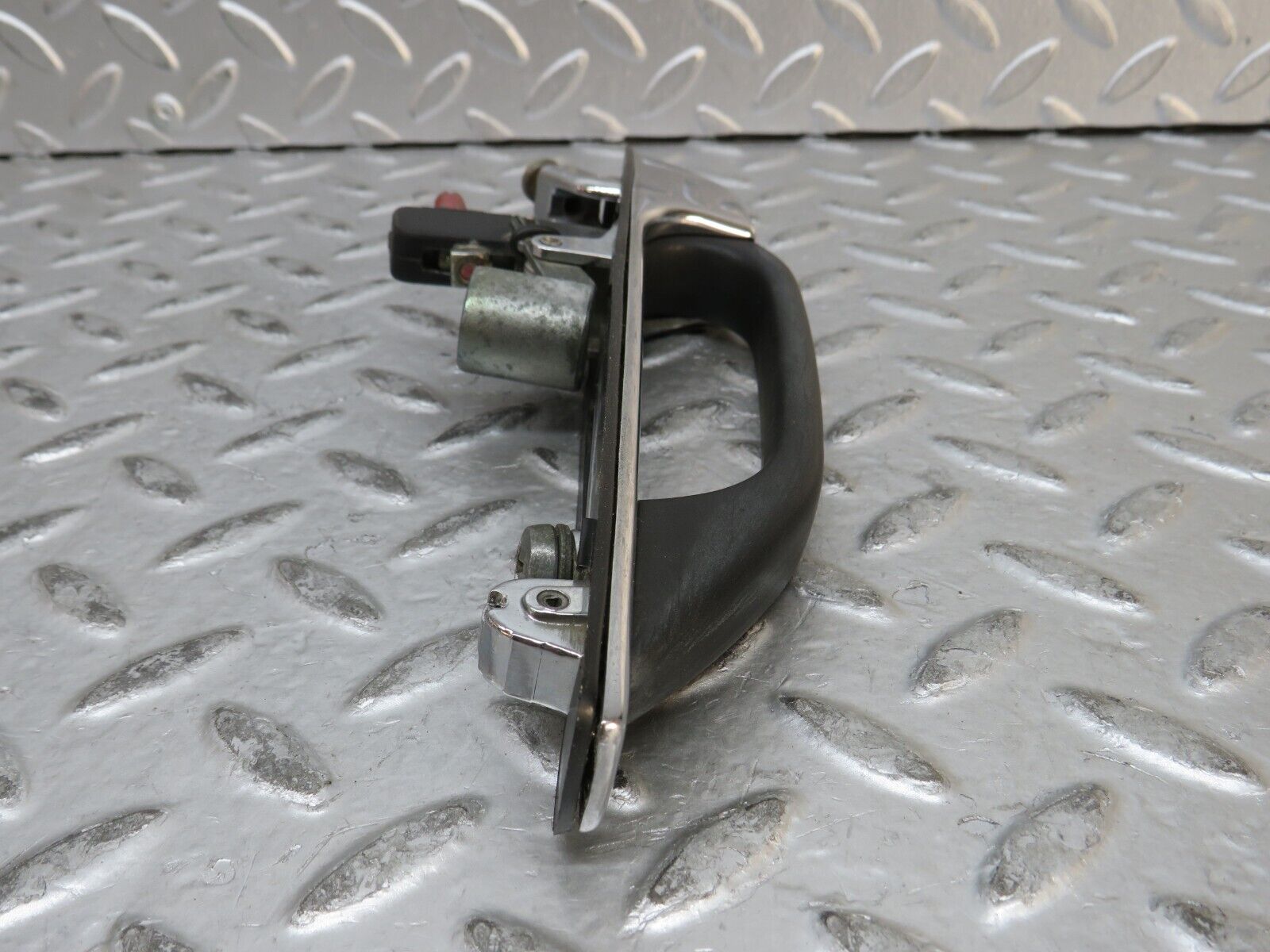 28813 Mercedes-Benz W123 230E Rear Exterior Chrome Handle 1237600359