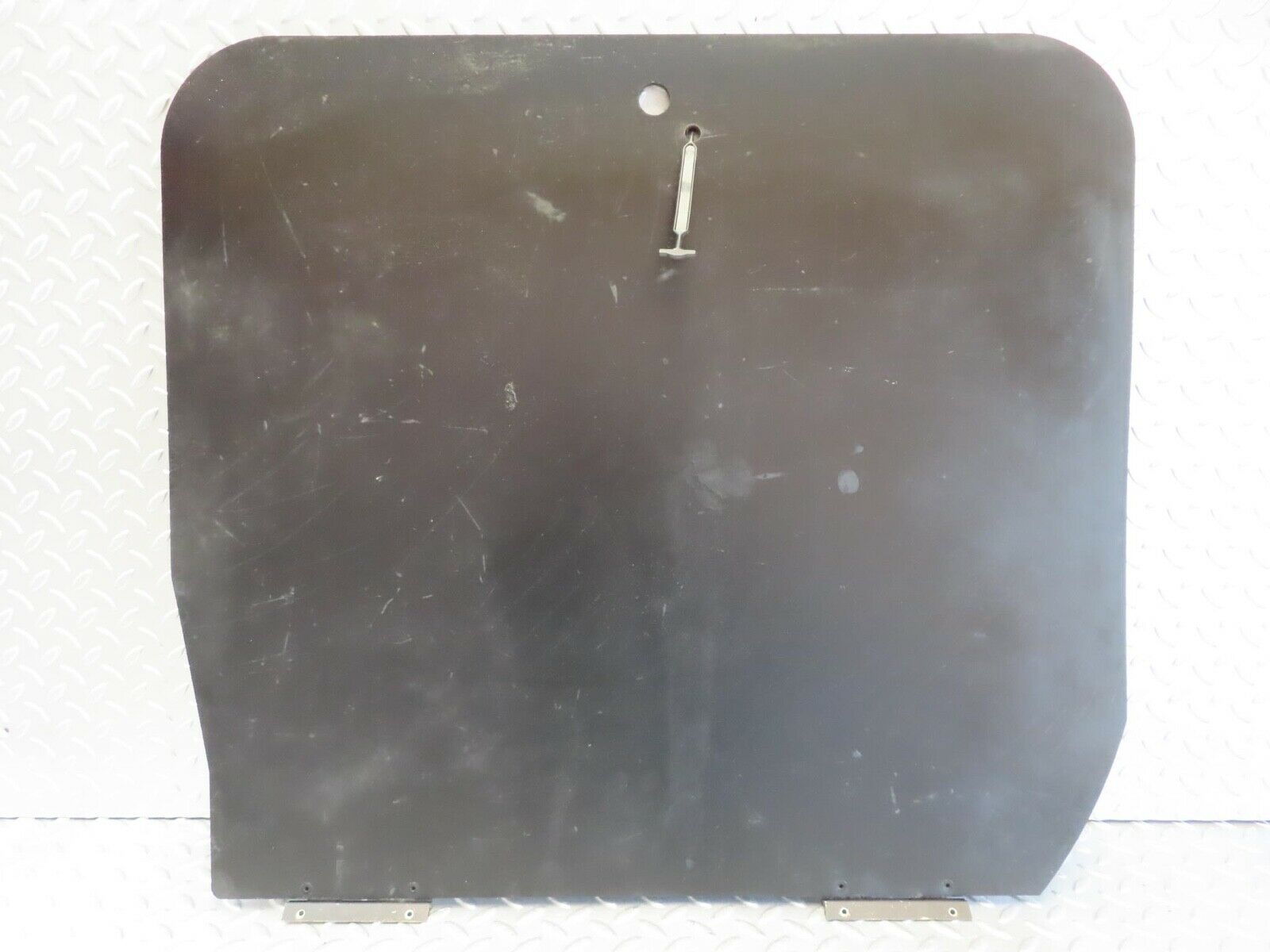 14256 Mercedes-Benz W116 350SE Spare Wheel Cover 1166900230