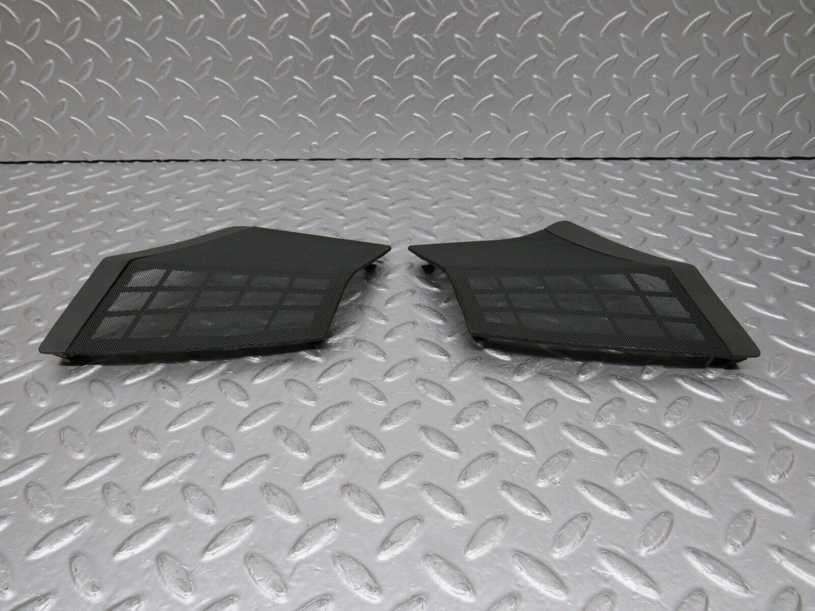 32493 Mercedes-Benz S124 300TE Wagon Dashboard Speaker Cover Pair