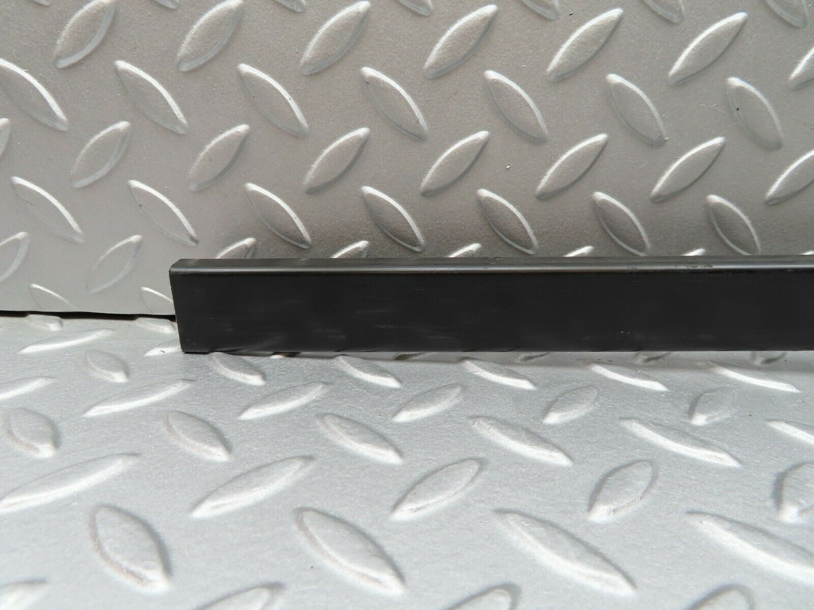 3784 Mercedes-Benz S123 200T Wagon Left Seat Belt Runner With Cover 1239192520