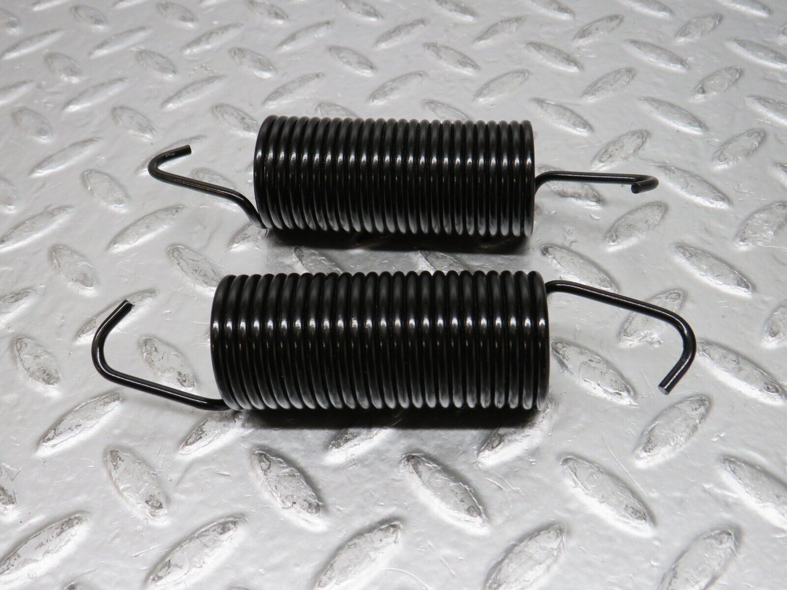 31730 Mercedes-Benz W201 190LE 1.8L Trunk Lid Hinge Spring