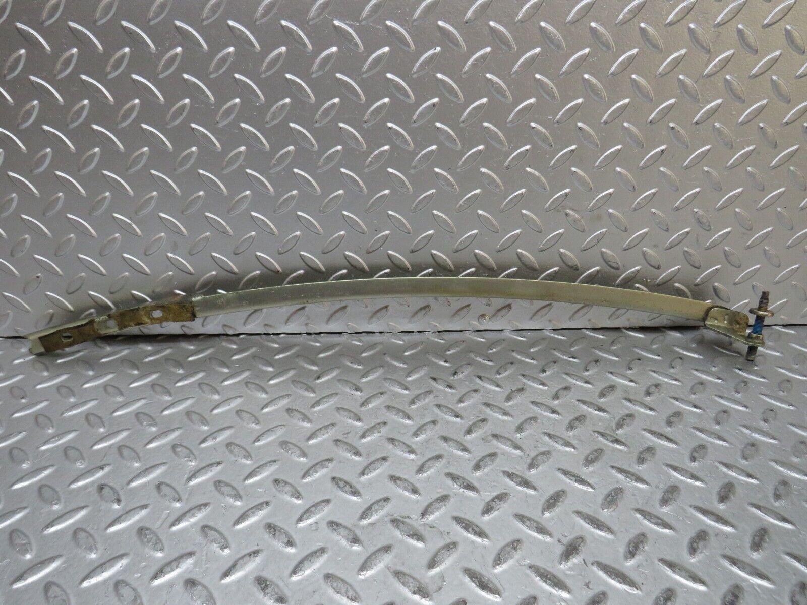 29194 Mercedes-Benz C124 320CE Coupe Left Door Window Channel