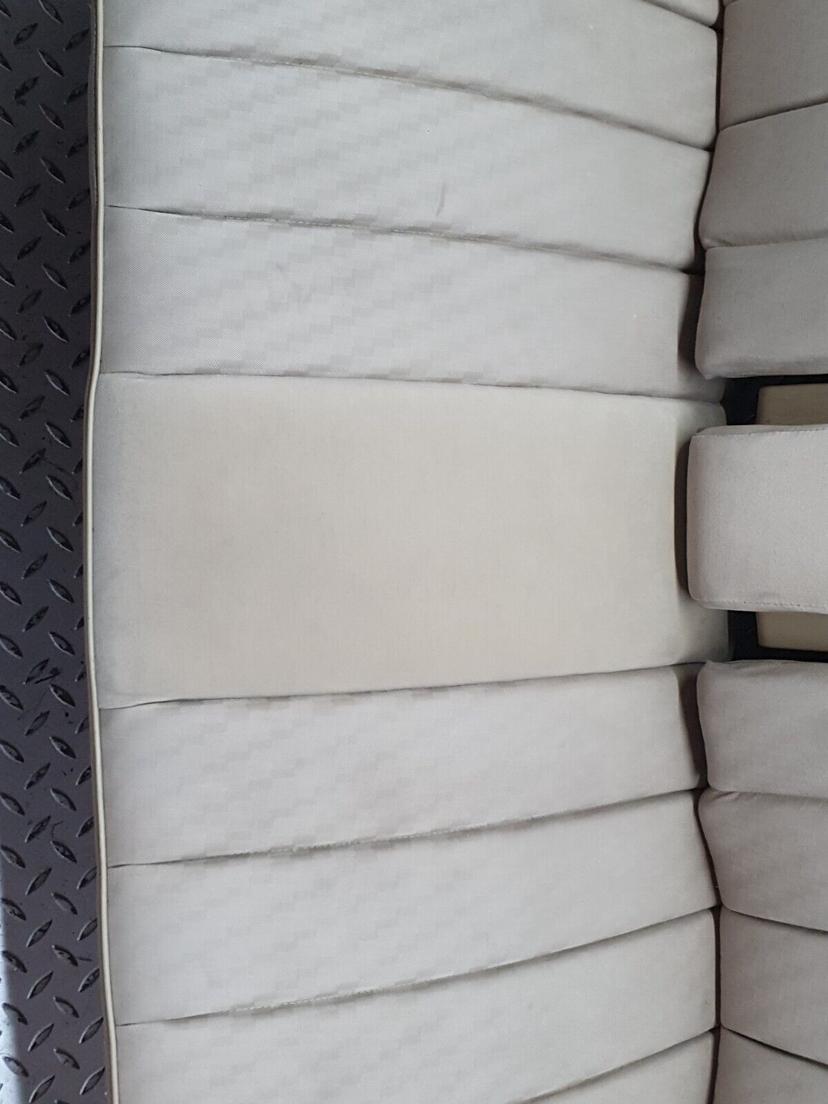 41135 Mercedes-Benz W126 300SE Rear Seat Beige 1269200650