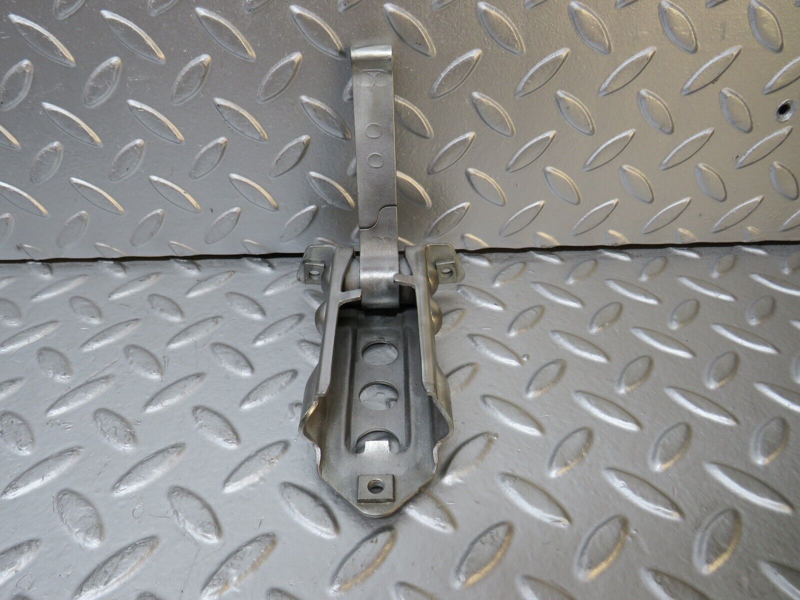 30264 Mercedes-Benz W124 230E Door Safety Check Strap