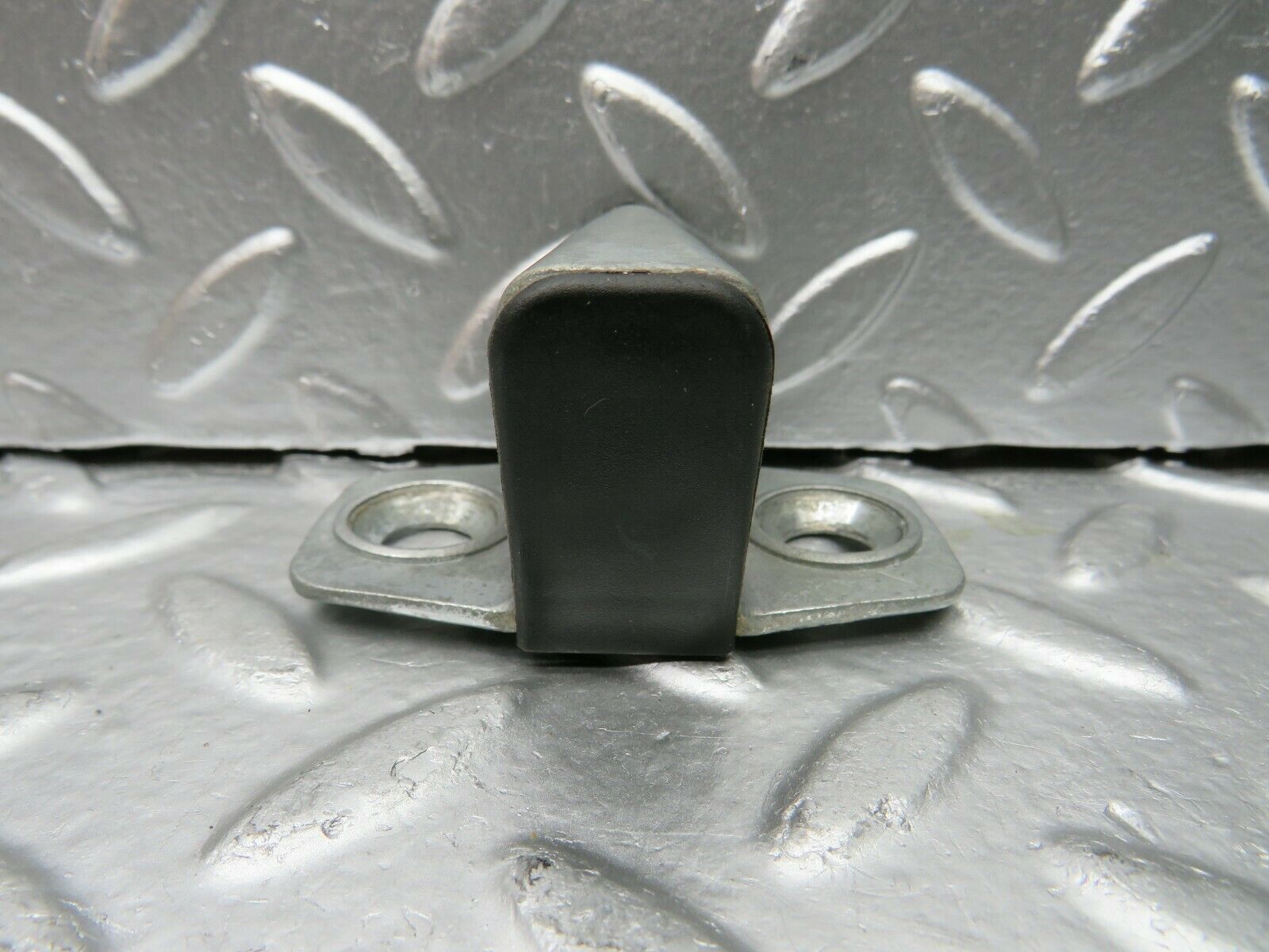 22616 Mercedes-Benz C124 E220 Coupe Door Lock Latch