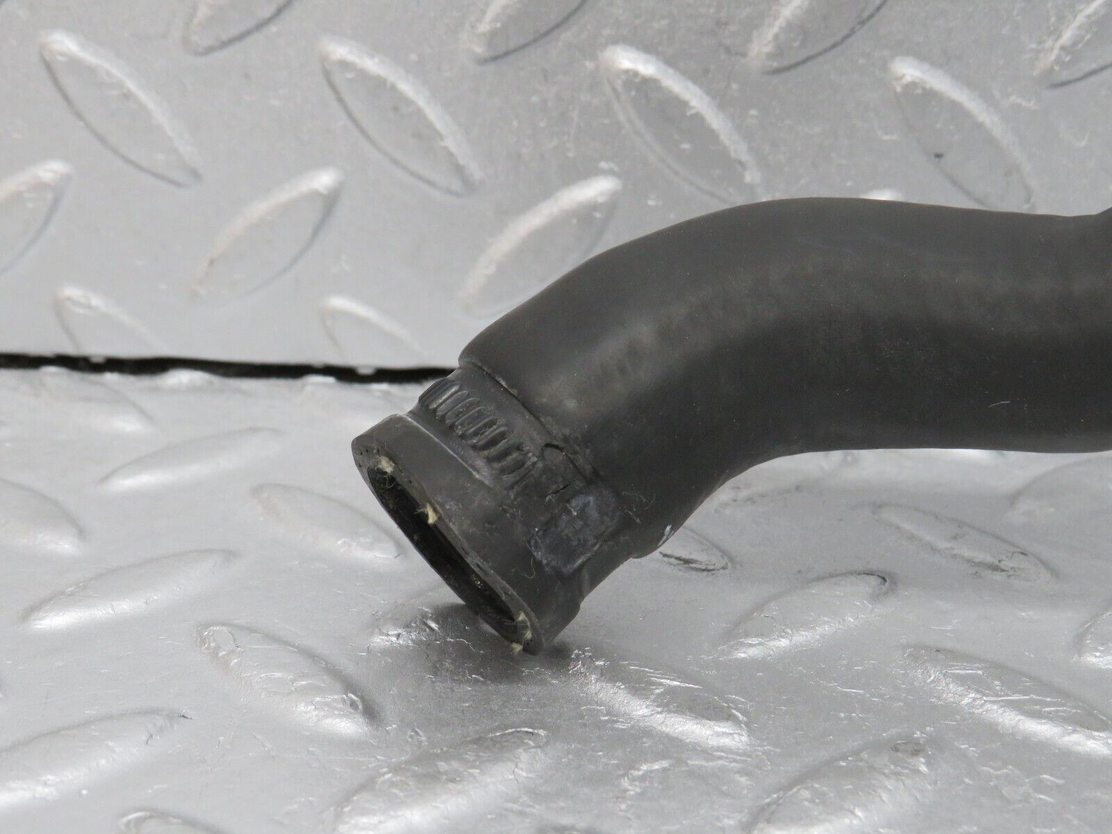 38561 Mercedes-Benz R129 280SL Coupe Coolant Hose Pipe 1298324494